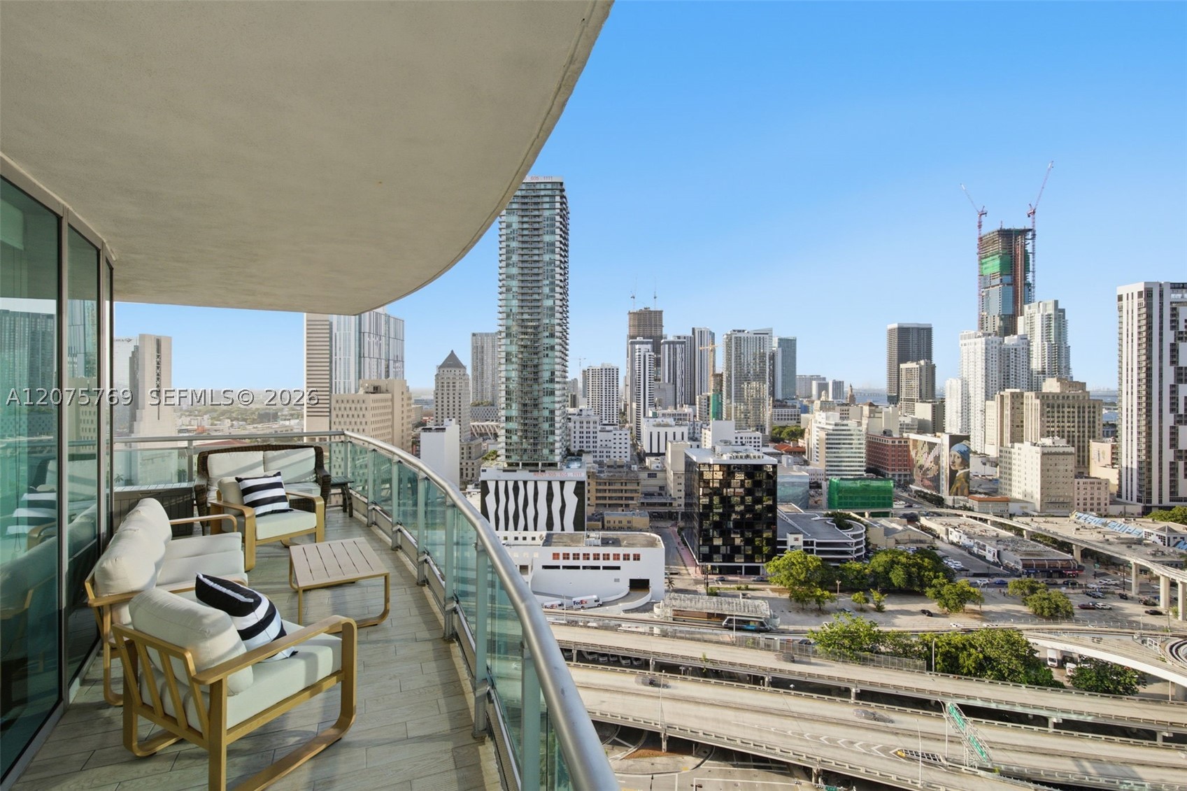 350 S Miami Ave #2601 Miami, FL 33130