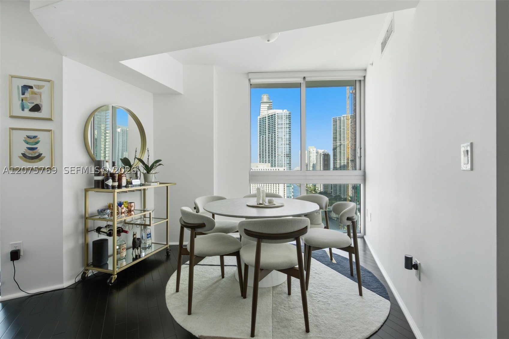 350 S Miami Ave #2601 Miami, FL 33130