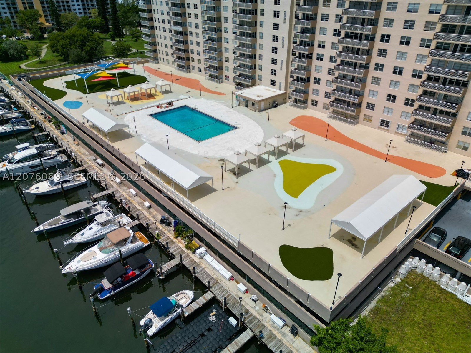250 174th St #2304 Sunny Isles Beach, FL 33160