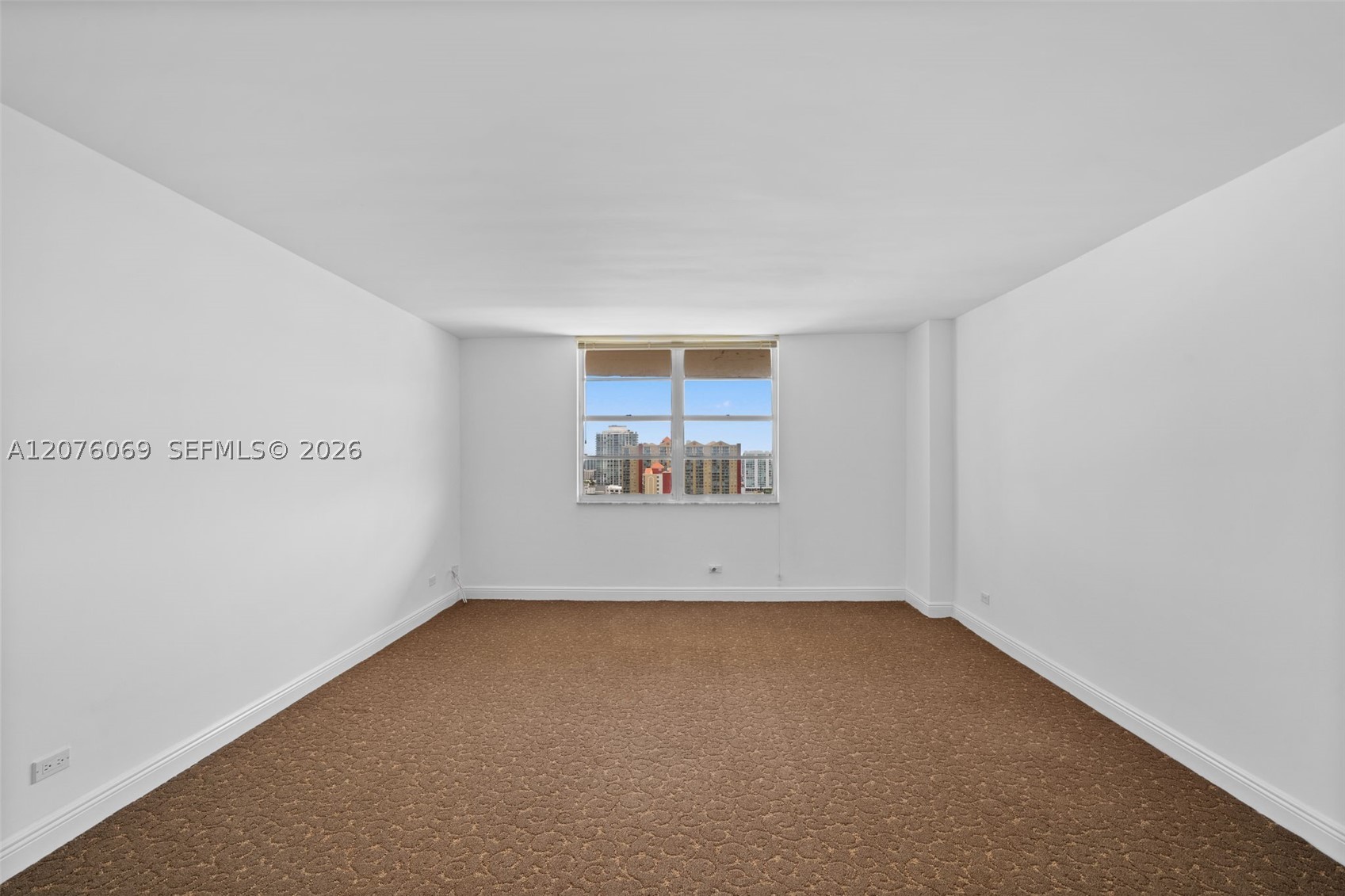 250 174th St #2304 Sunny Isles Beach, FL 33160