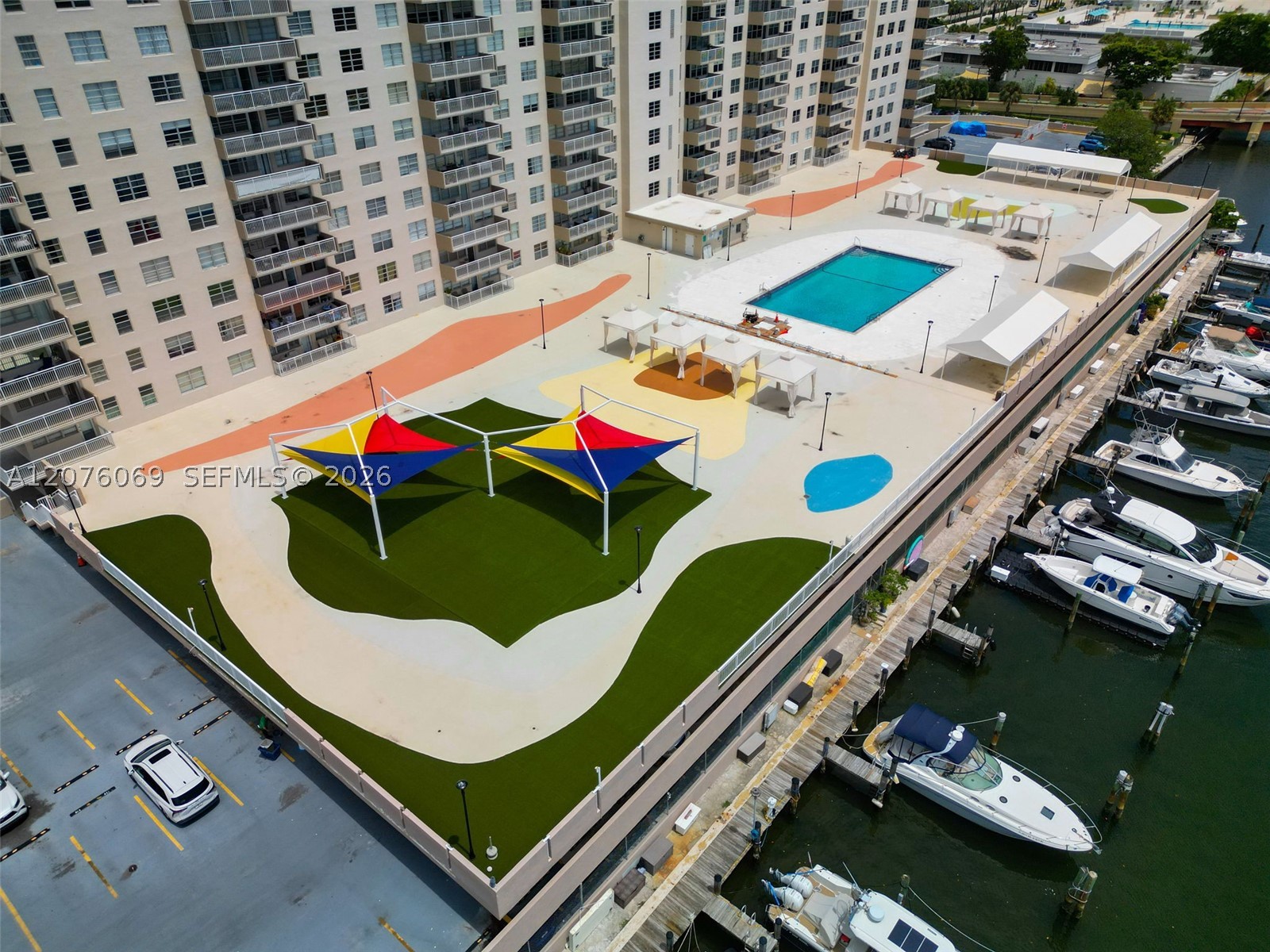 250 174th St #2304 Sunny Isles Beach, FL 33160