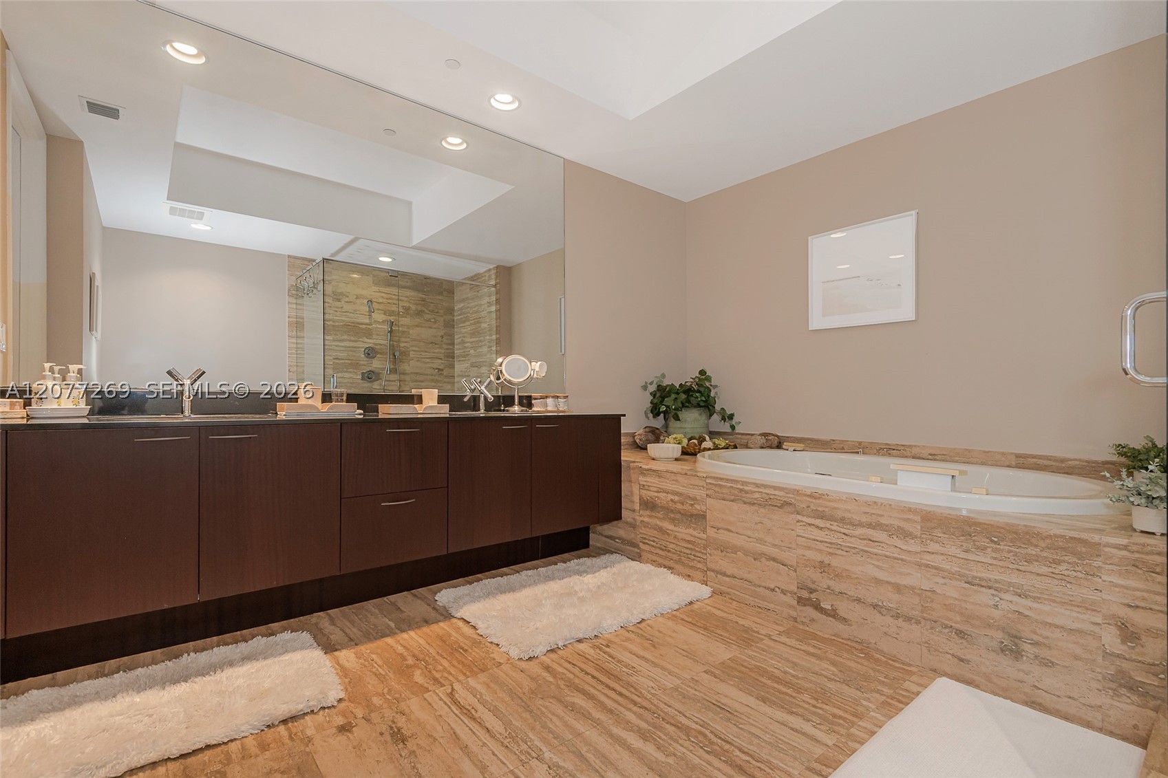 16001 Collins Ave #2903 Sunny Isles Beach, FL 33160