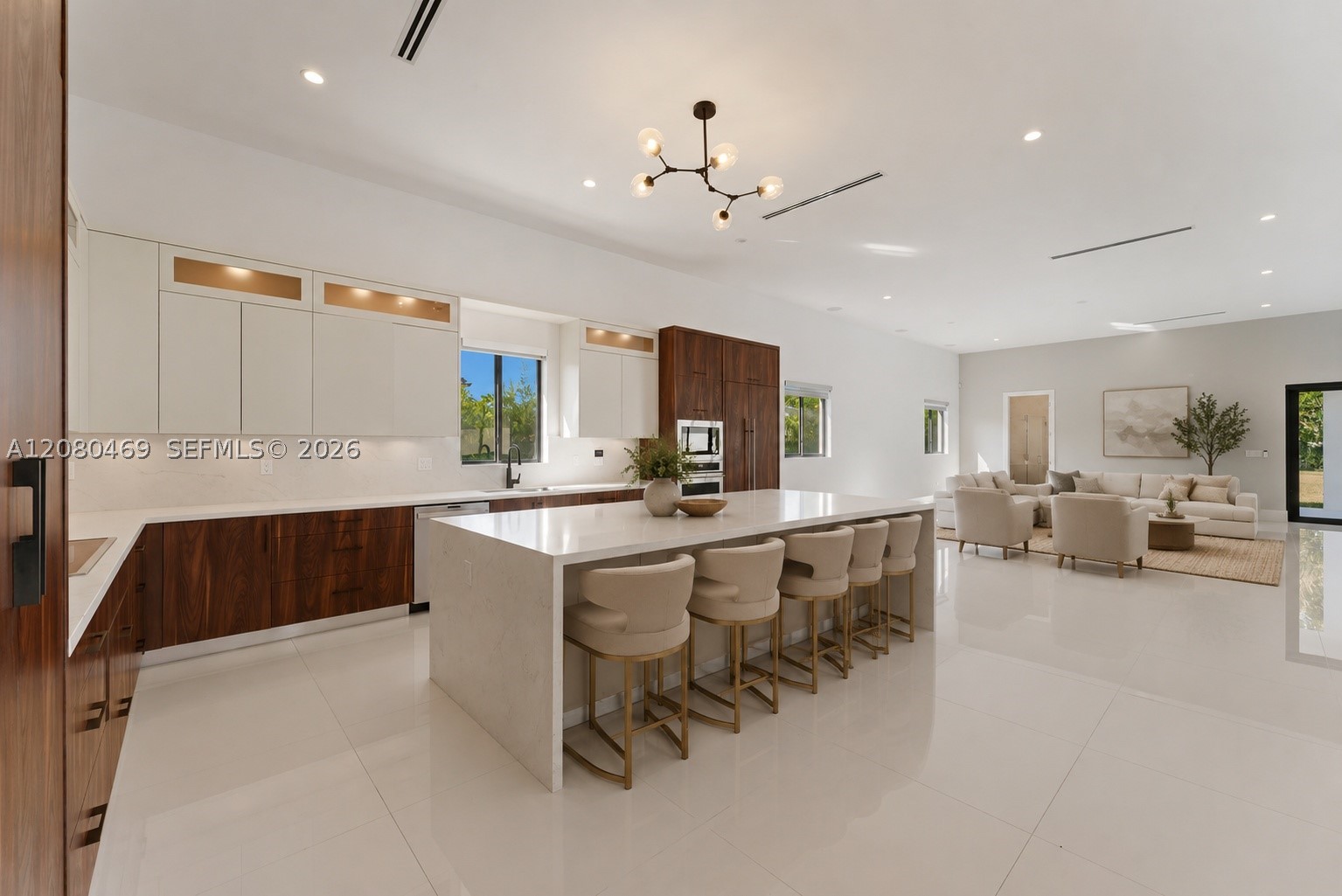 10005 SW 66th St Miami, FL 33173
