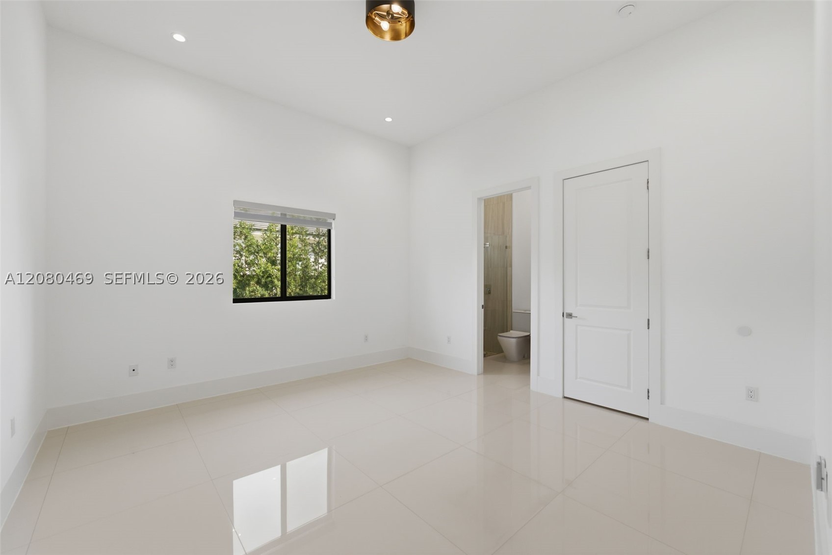 10005 SW 66th St Miami, FL 33173