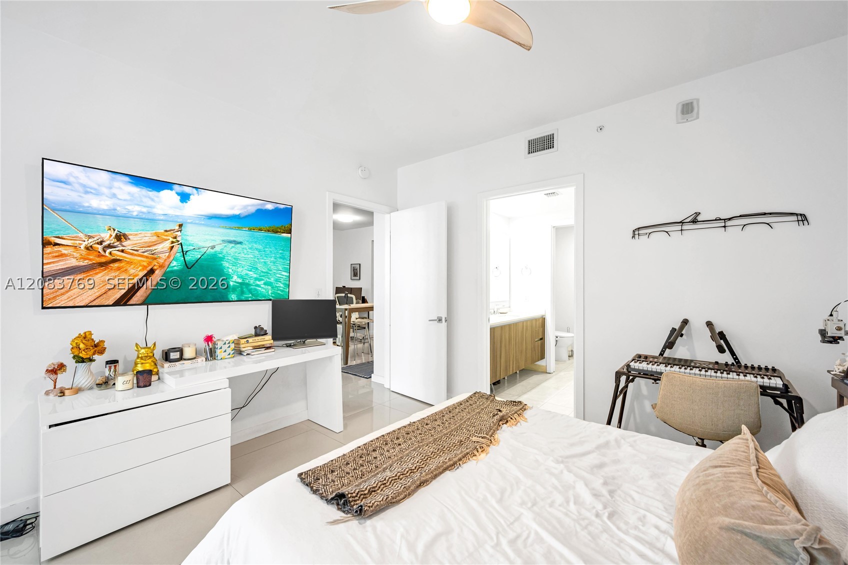 image Aria on the Bay16