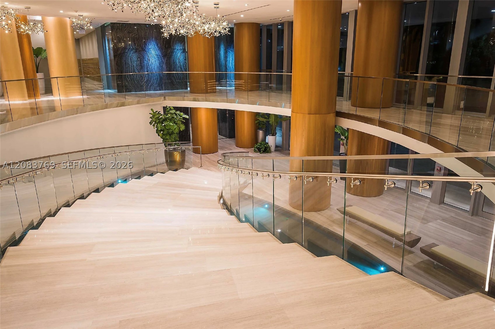image Aria on the Bay25