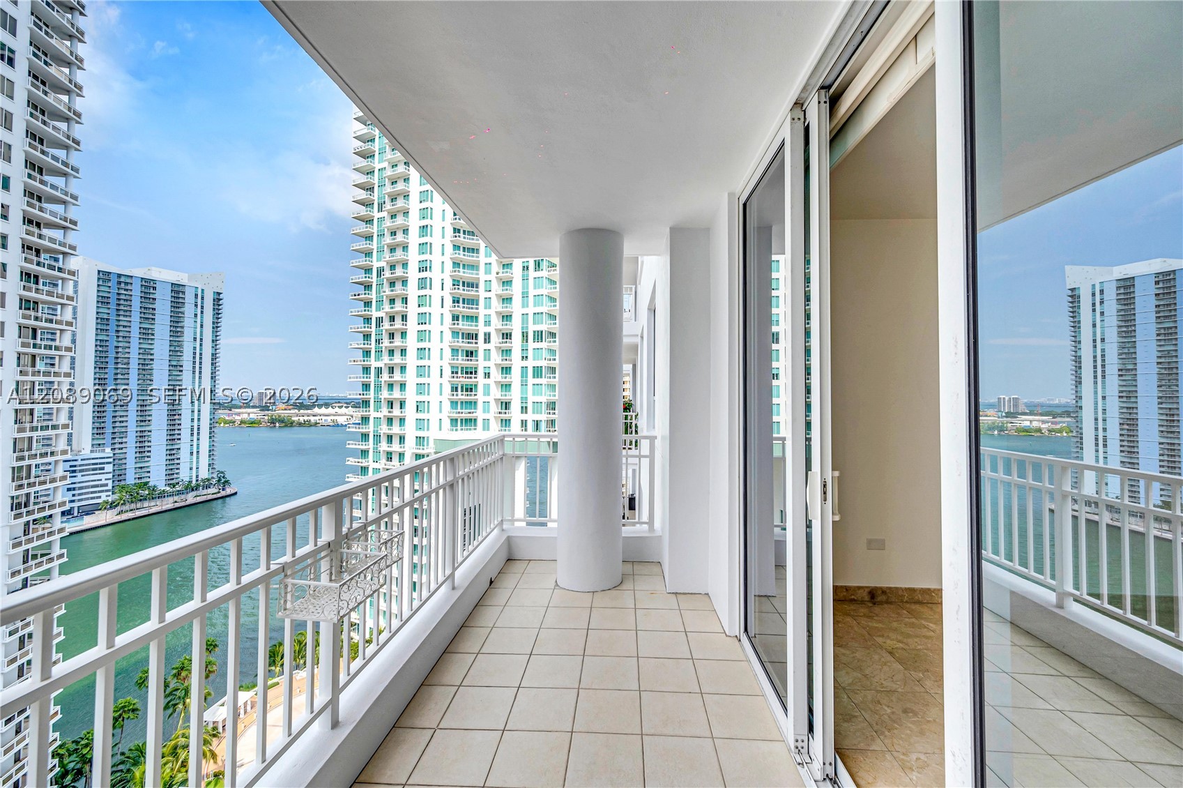 image Courts Brickell Key1