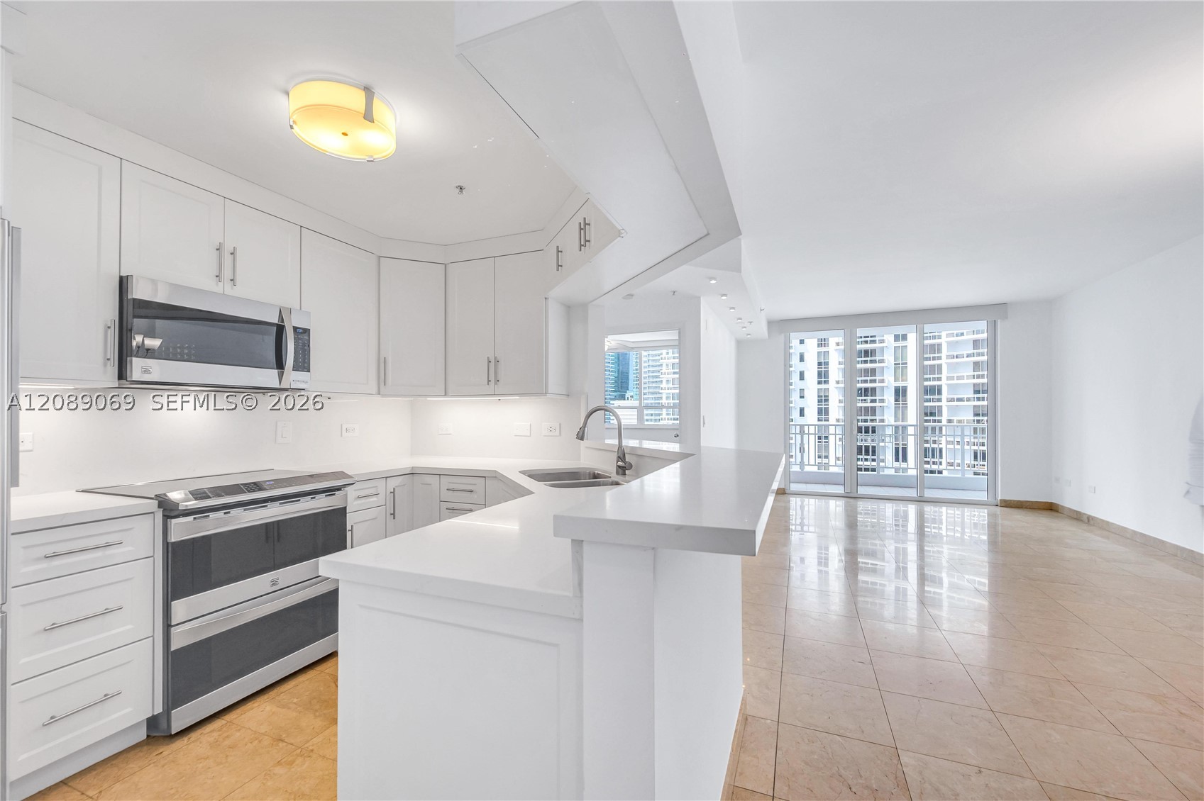image Courts Brickell Key3