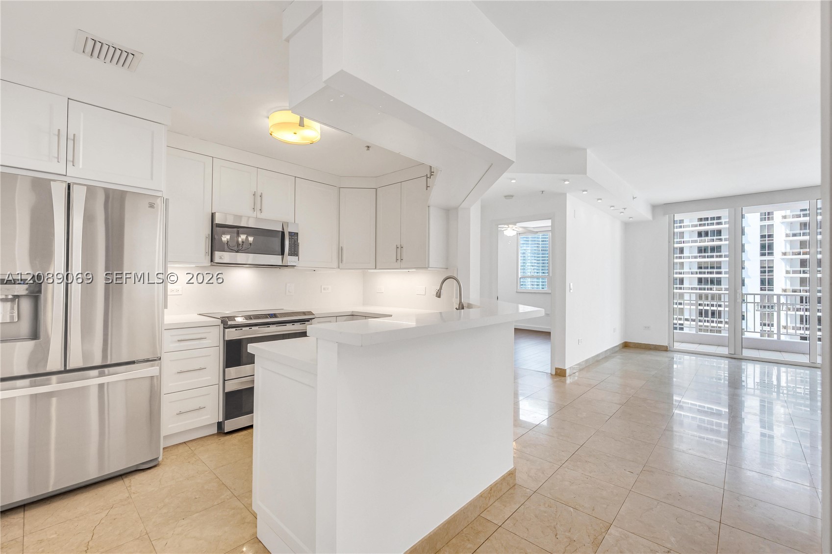 image Courts Brickell Key4