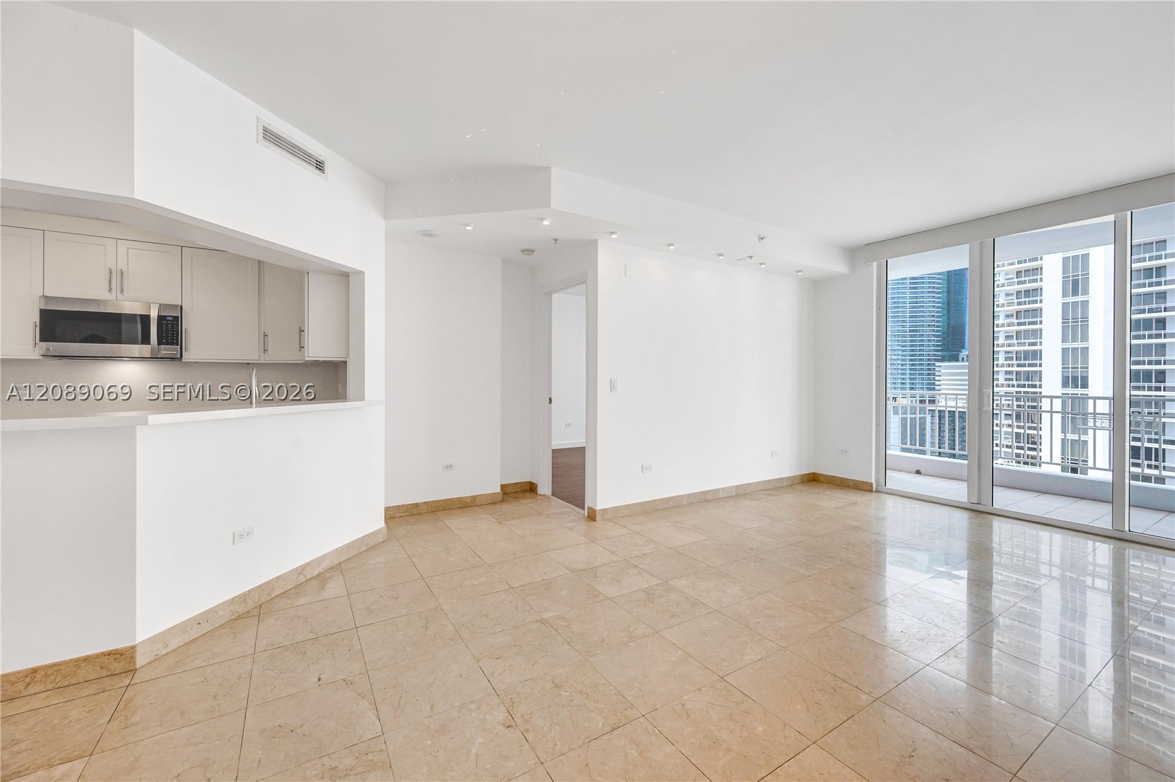 image Courts Brickell Key5