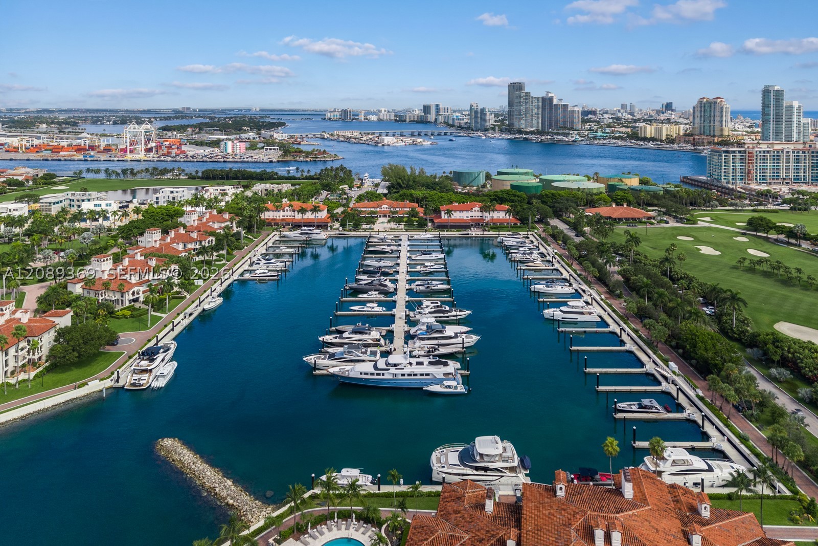 image Bayside Vilage Condo29
