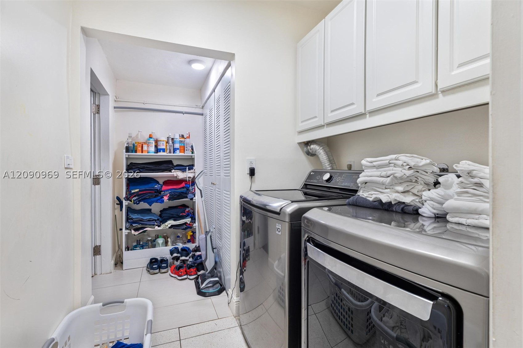 9217 Bay Dr Surfside, FL 33154