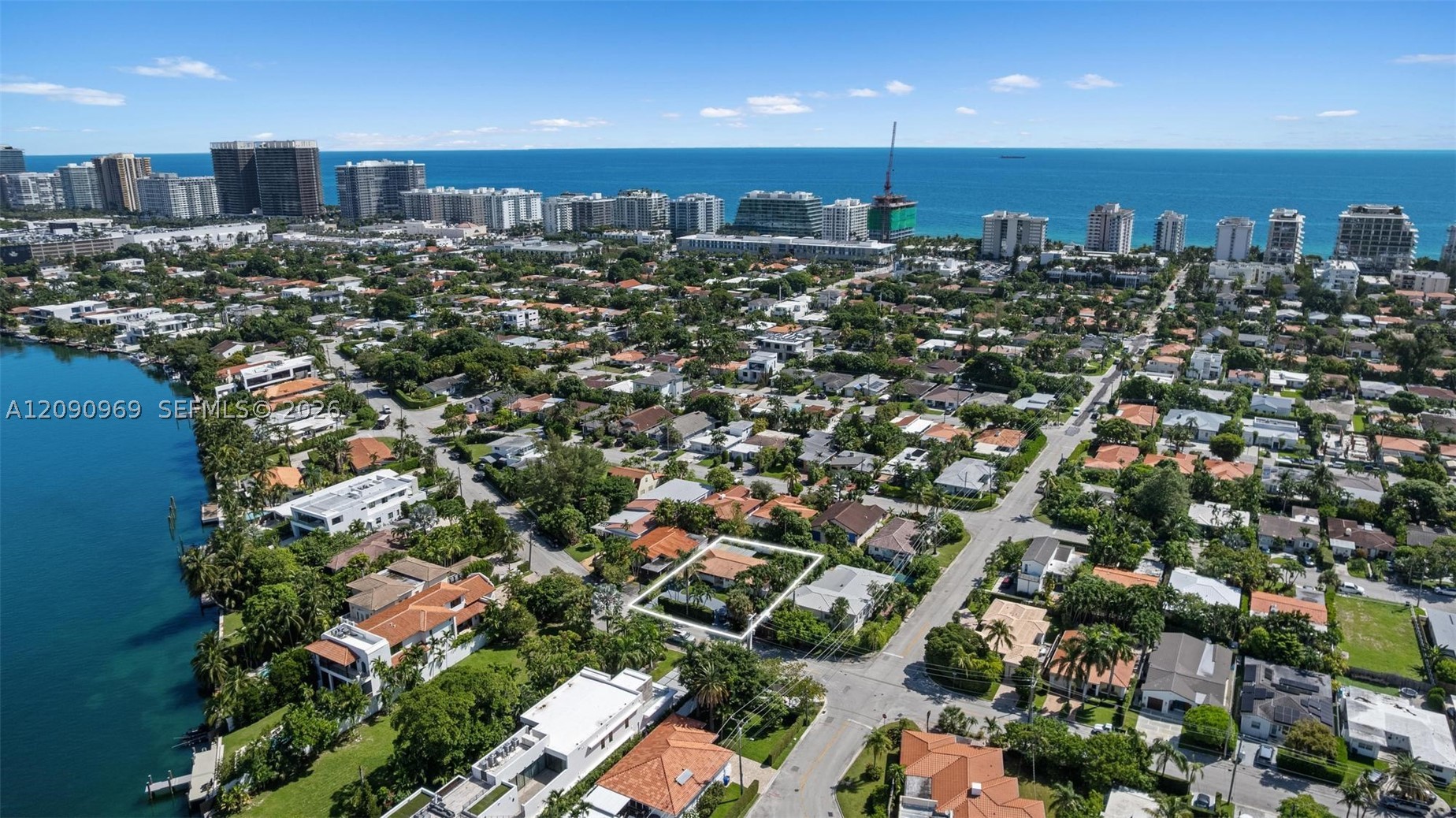 9217 Bay Dr Surfside, FL 33154