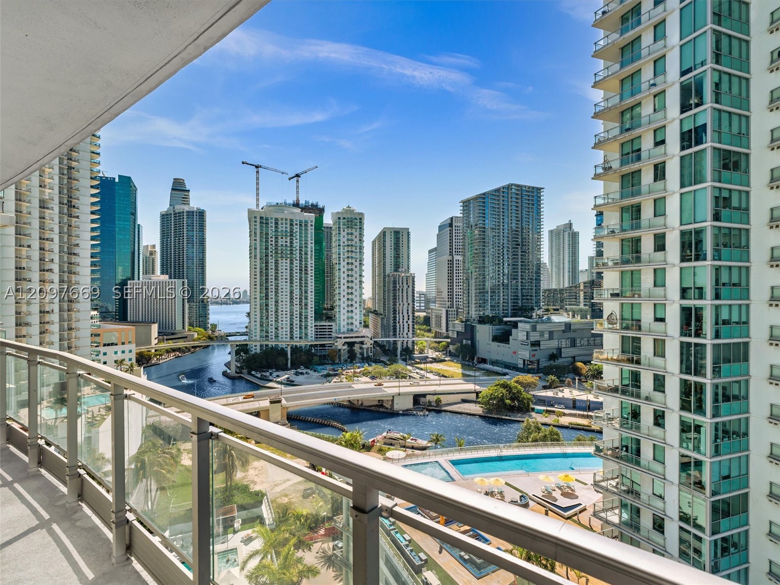 90 SW 3rd St #2013 Miami, FL 33130