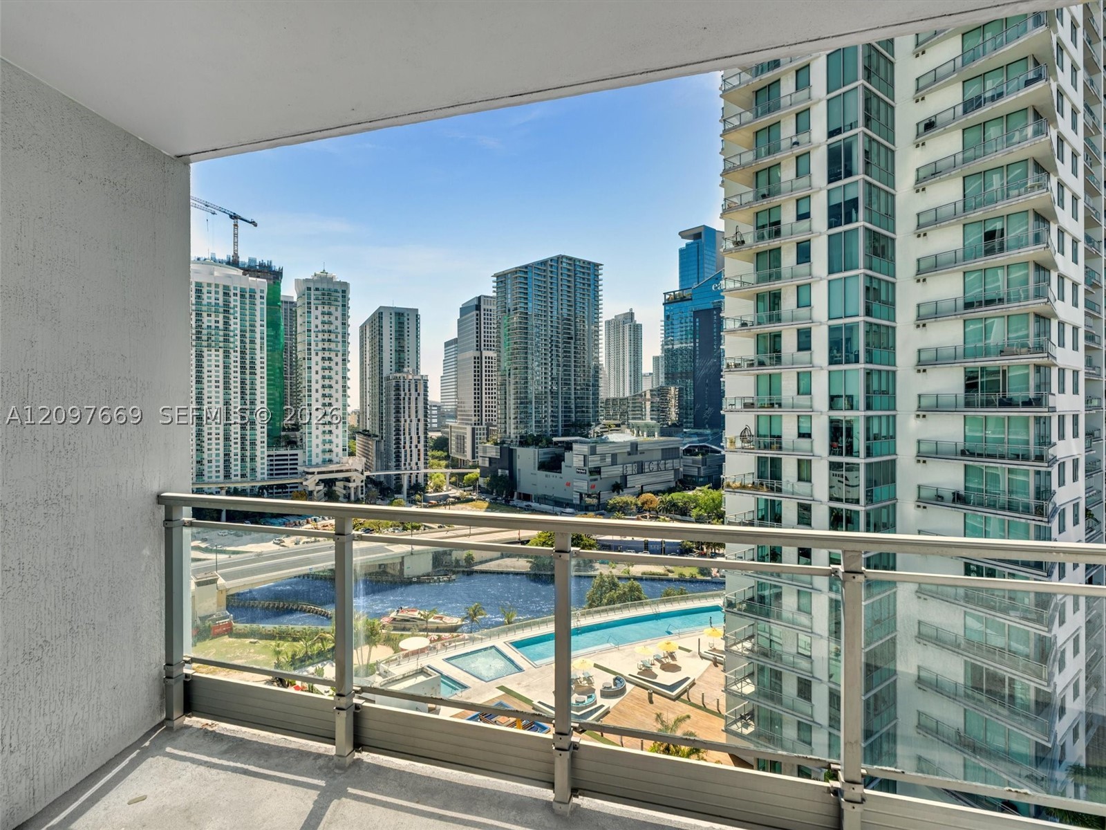 90 SW 3rd St #2013 Miami, FL 33130