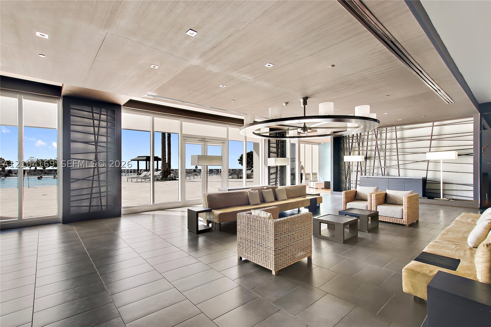 image Beach Club 146