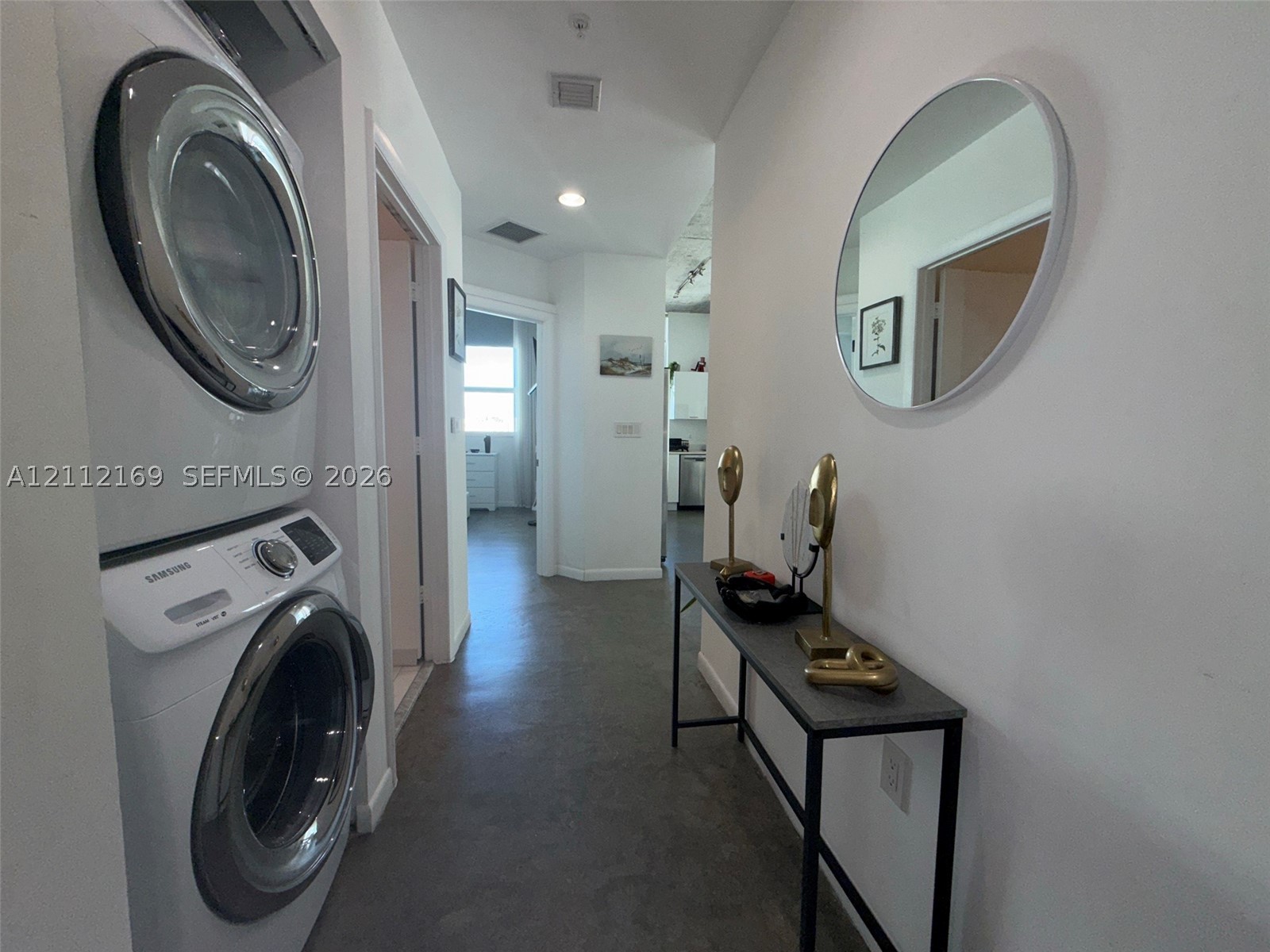 133 NE 2nd Ave #1712