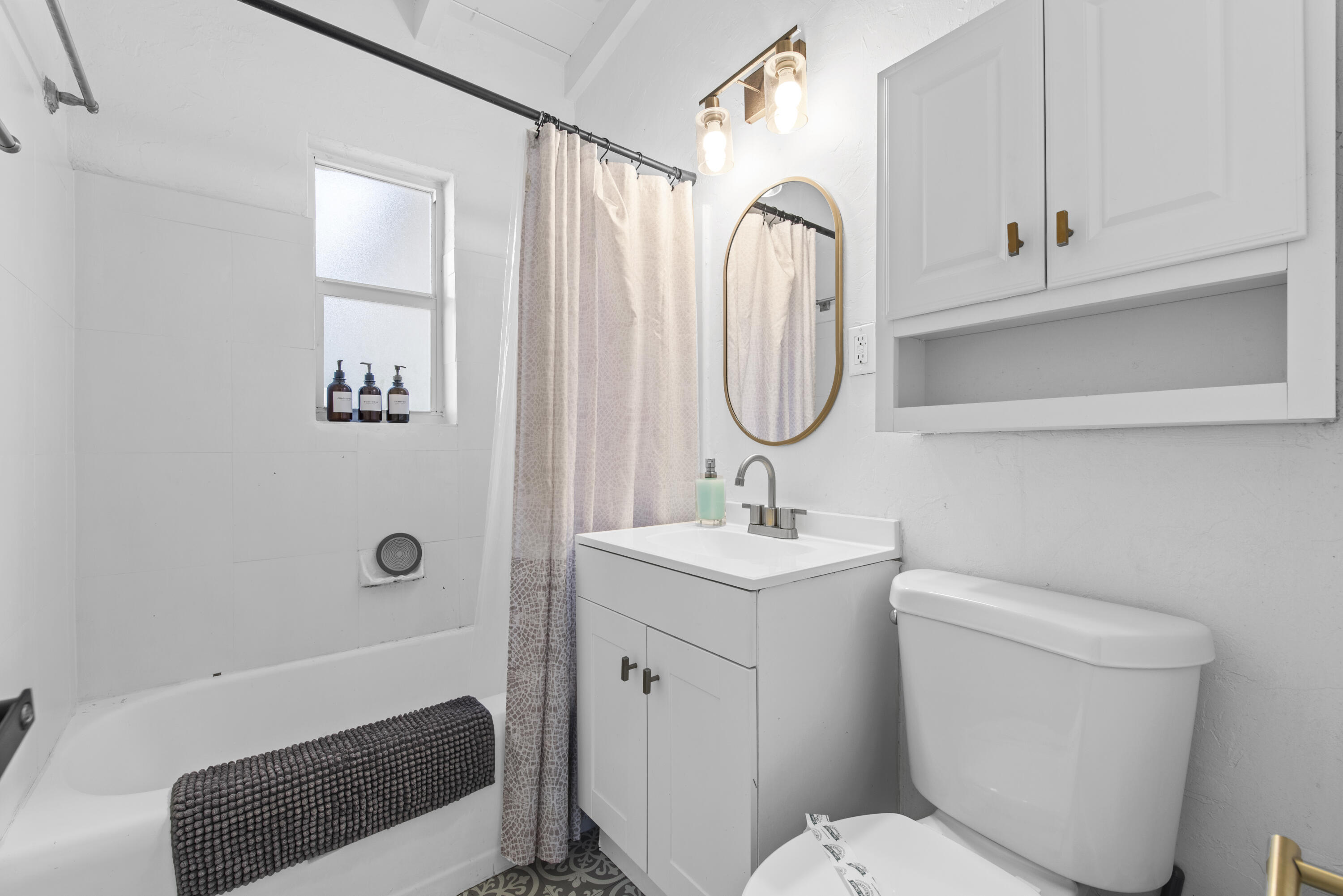 408 NW 29th Wilton Manors, FL 33311