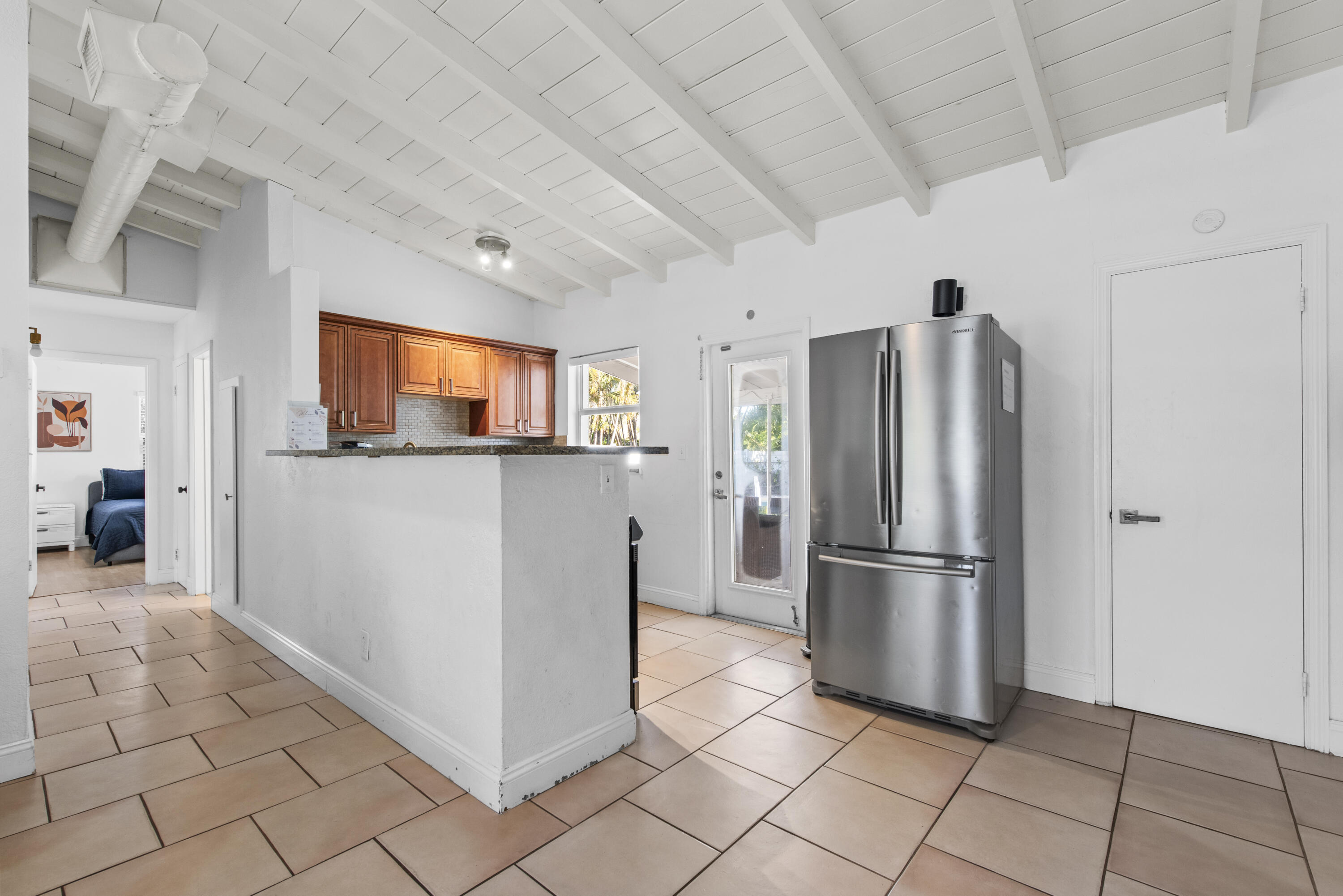 408 NW 29th Wilton Manors, FL 33311