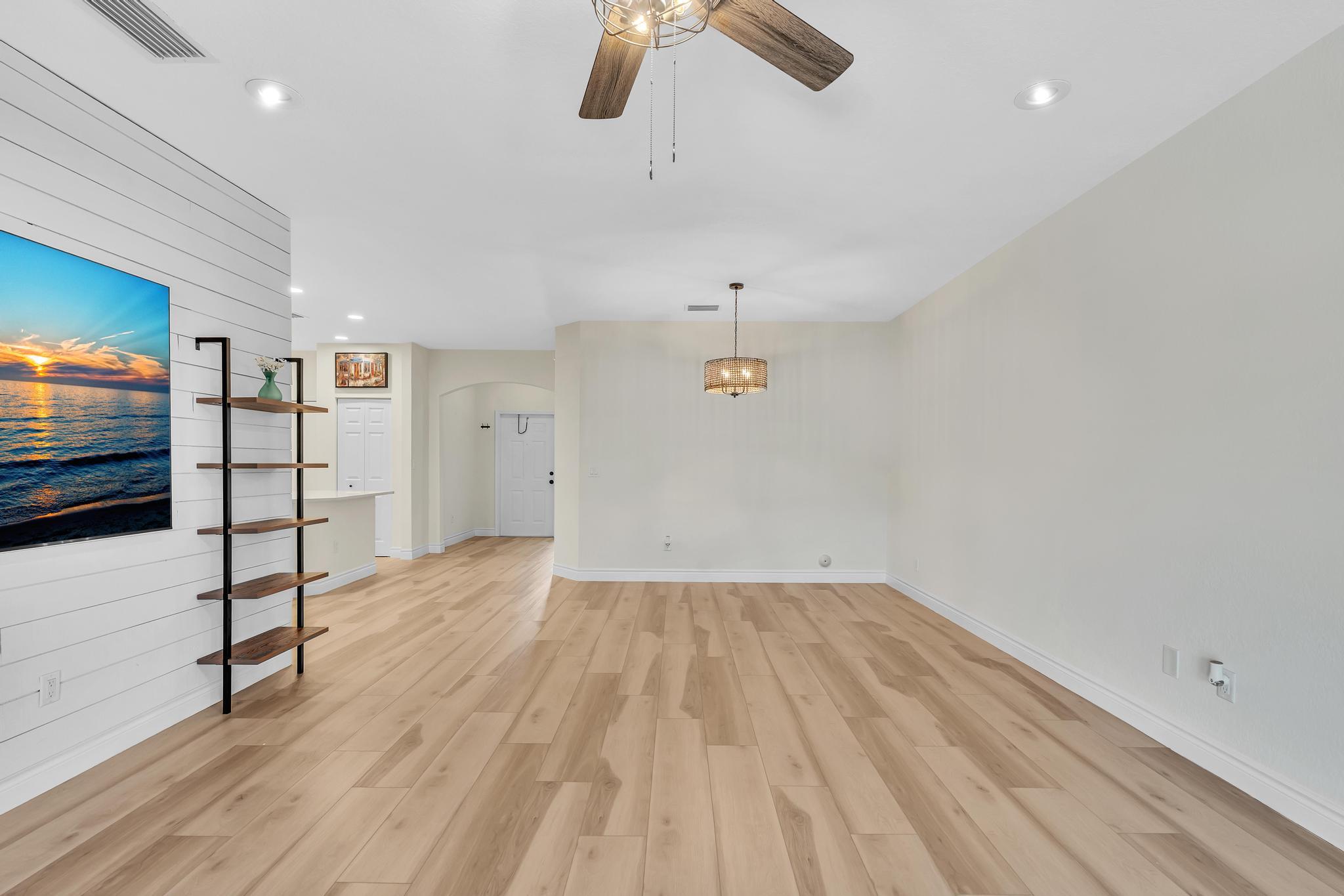 4709 SW 13th Deerfield Beach, FL 33442