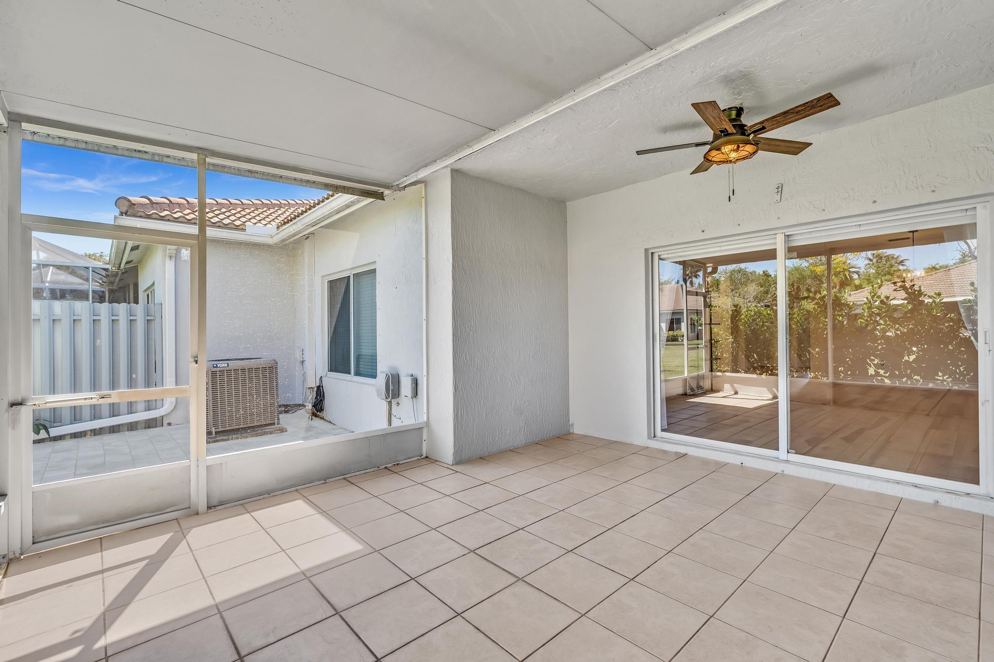 4709 SW 13th Deerfield Beach, FL 33442