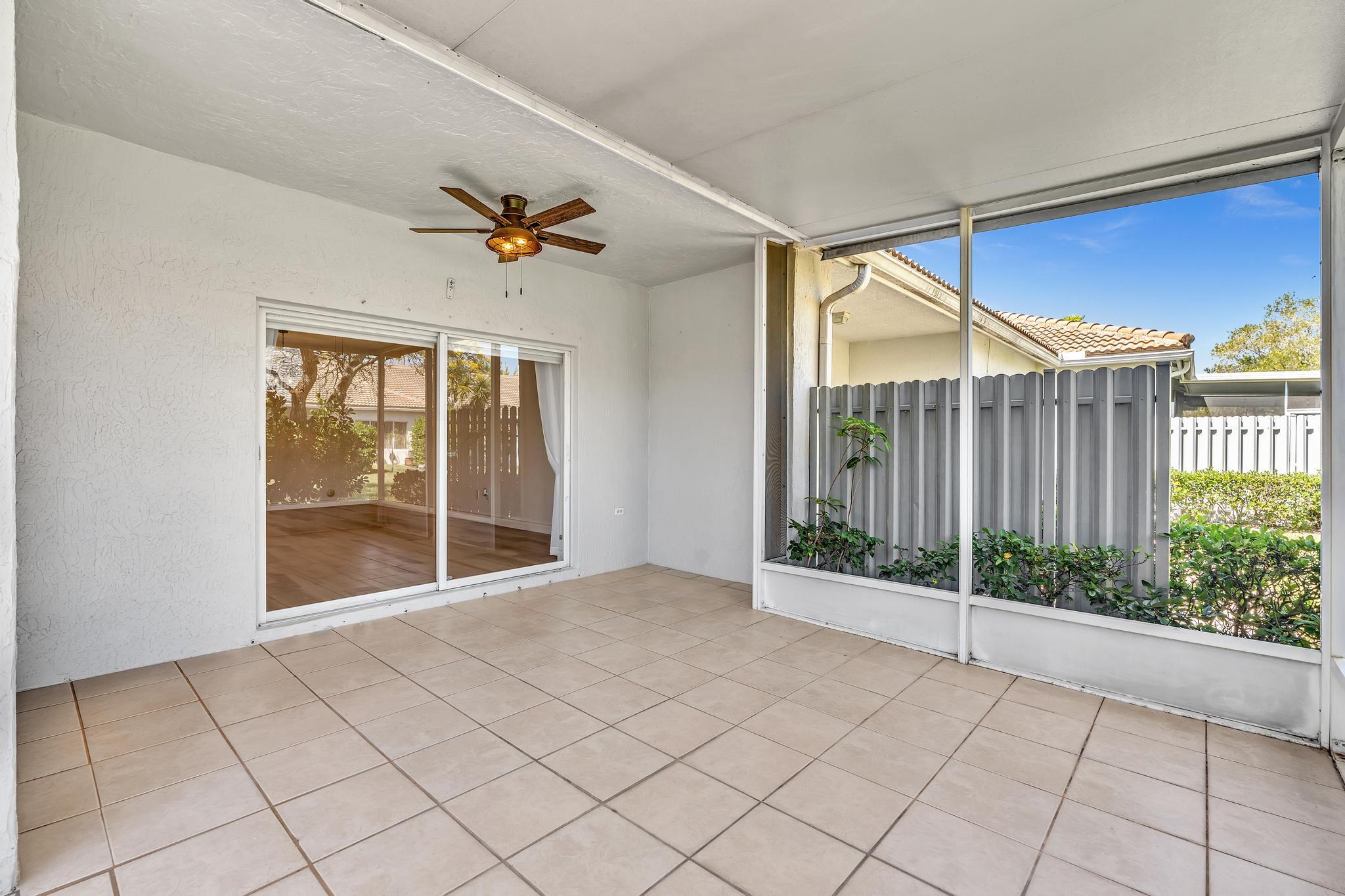 4709 SW 13th Deerfield Beach, FL 33442