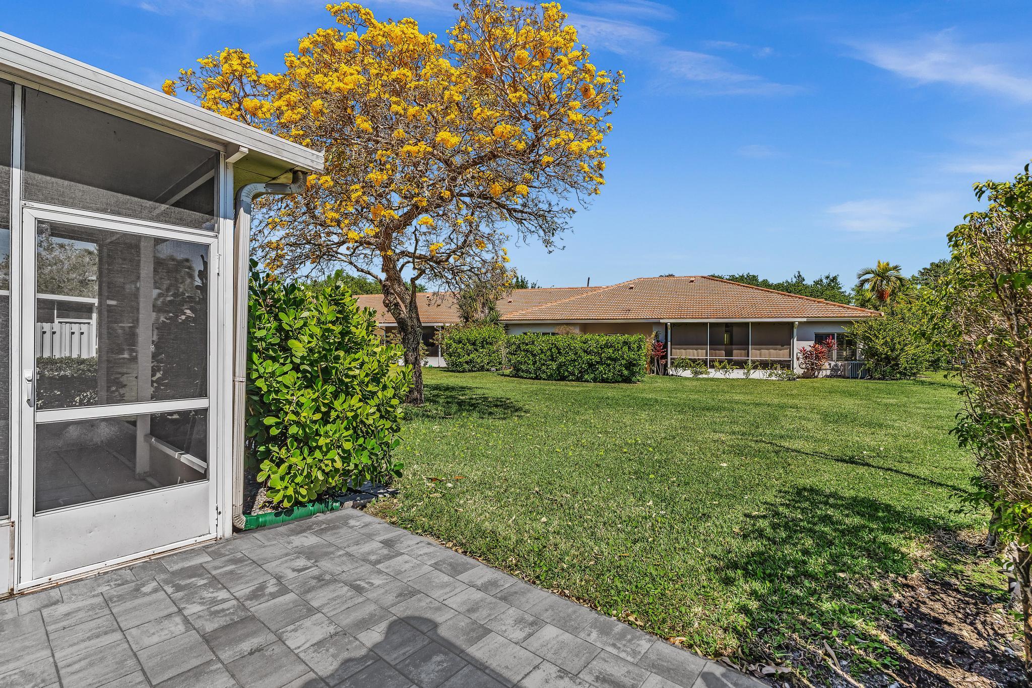 4709 SW 13th Deerfield Beach, FL 33442