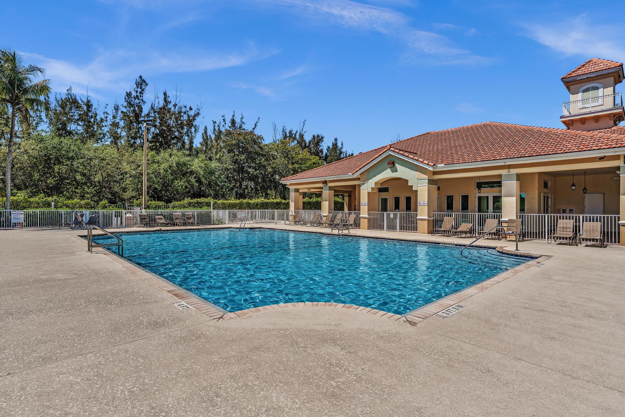 4709 SW 13th Deerfield Beach, FL 33442