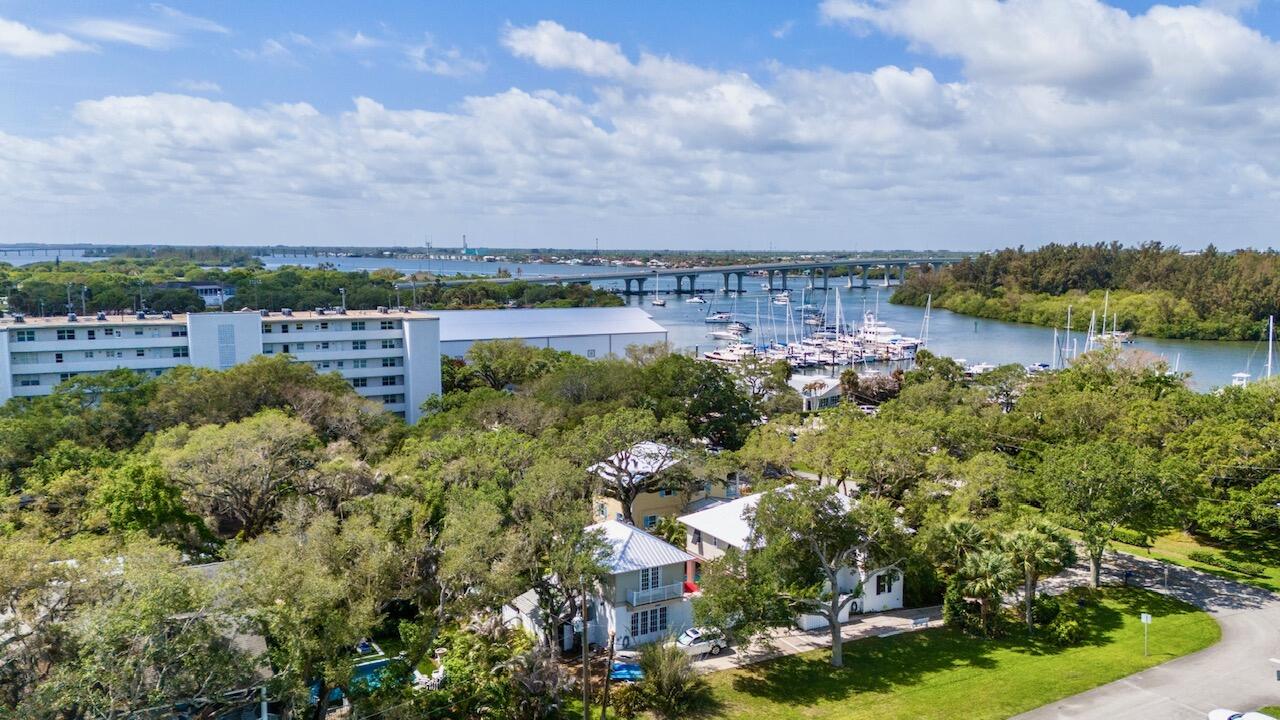3628 Rio Vis Vero Beach, FL 32963
