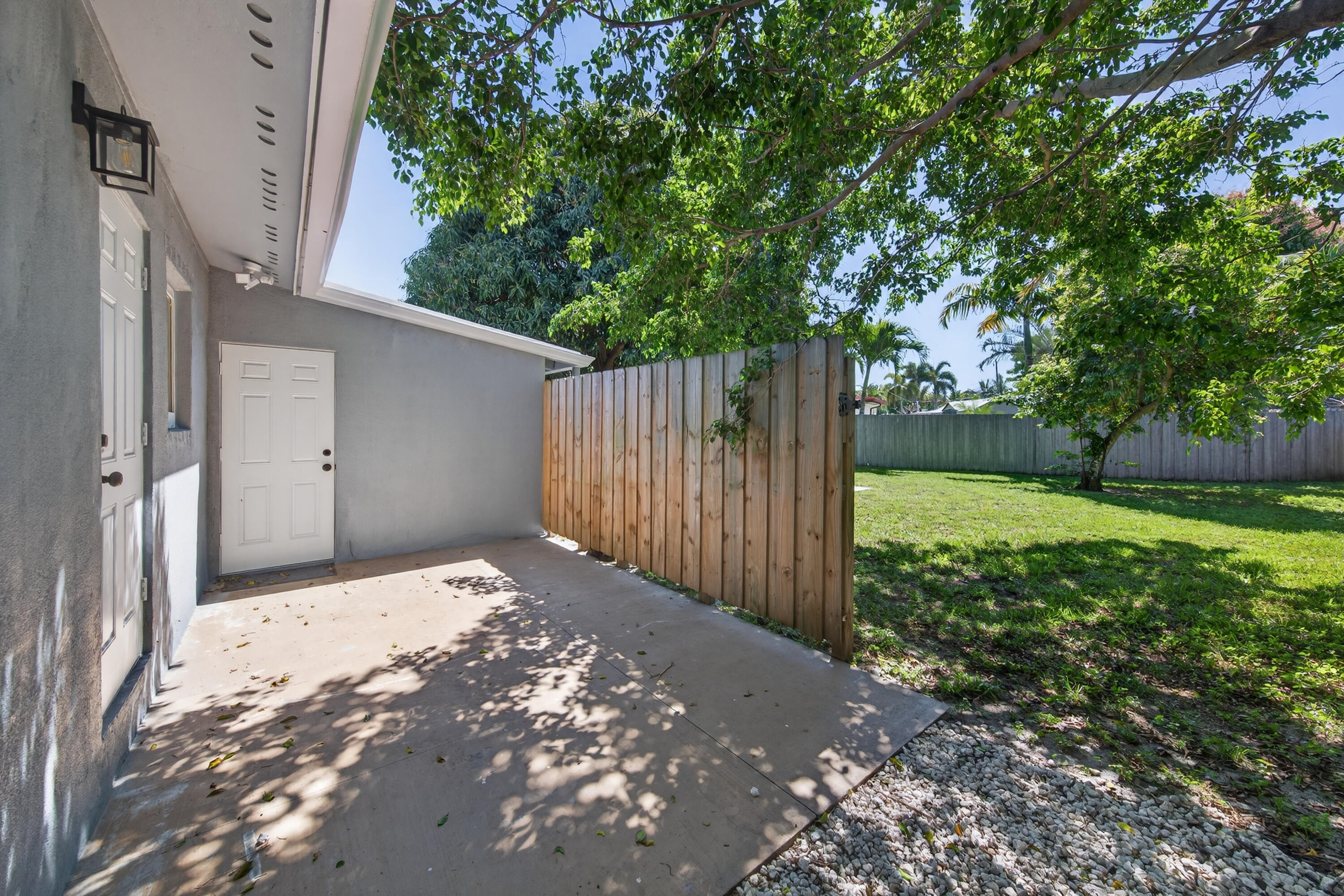 1908 NE 26th Wilton Manors, FL 33305