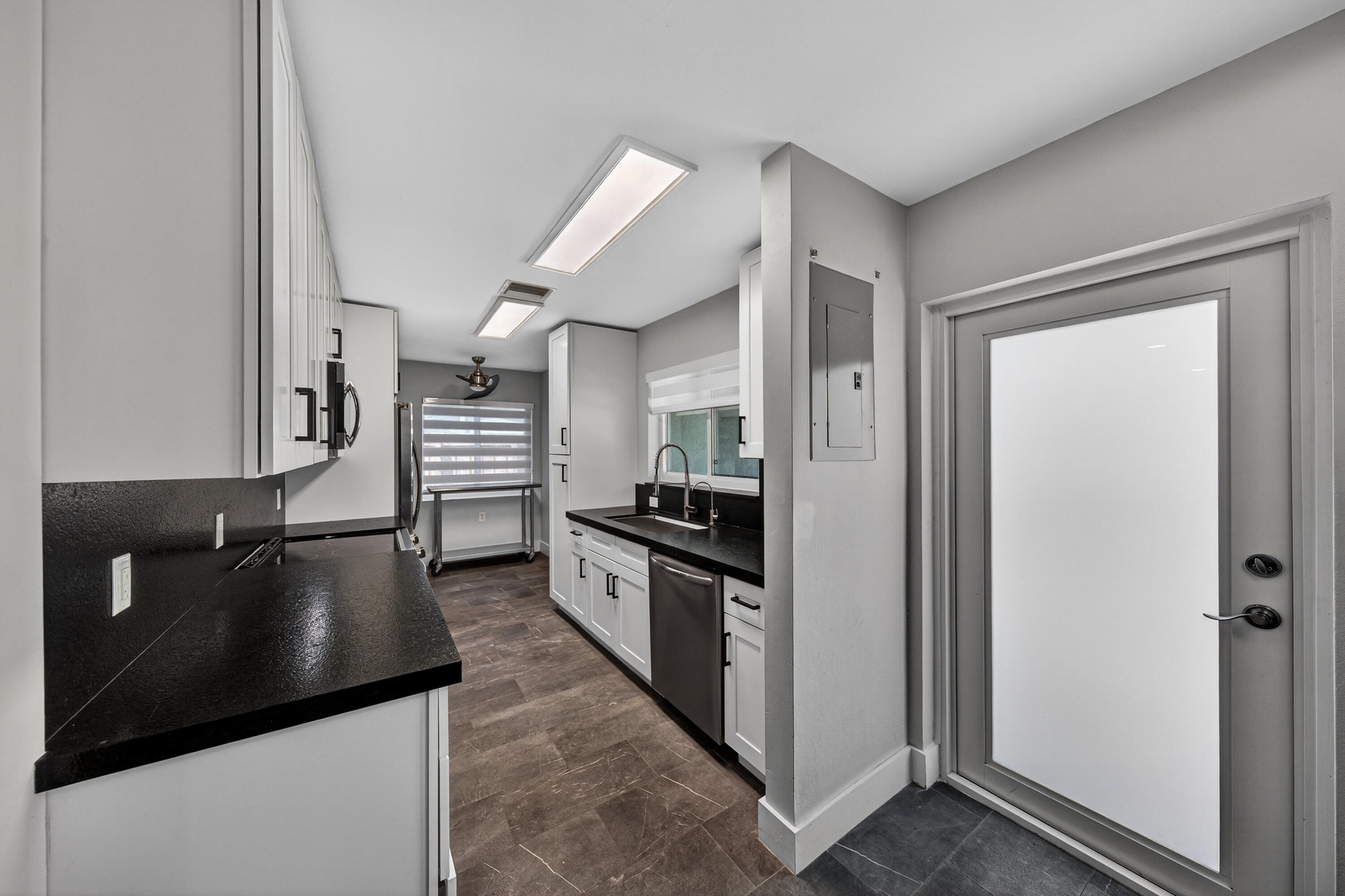 1908 NE 26th Wilton Manors, FL 33305