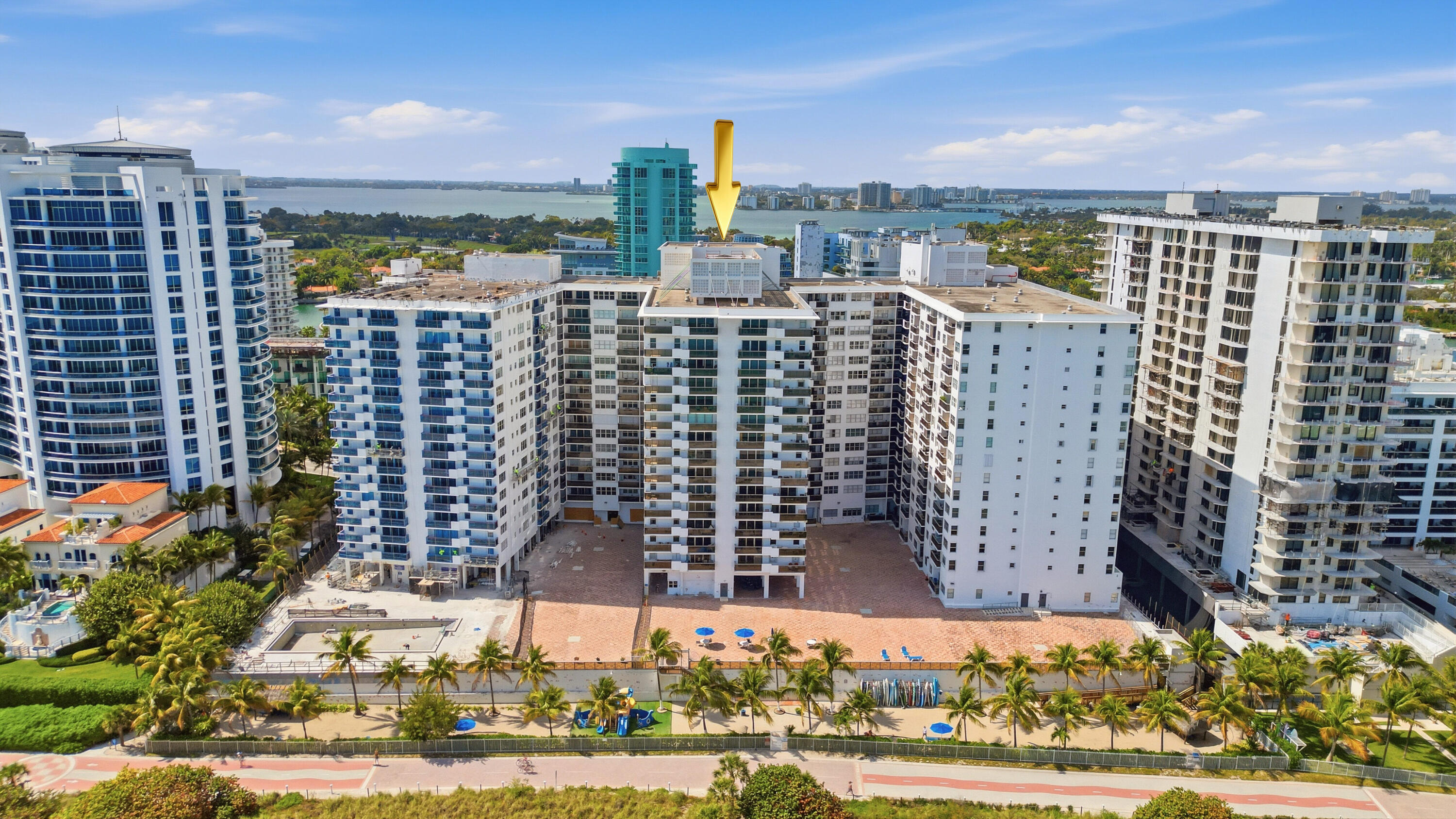 6039 Collins #609 Miami Beach, FL 33140