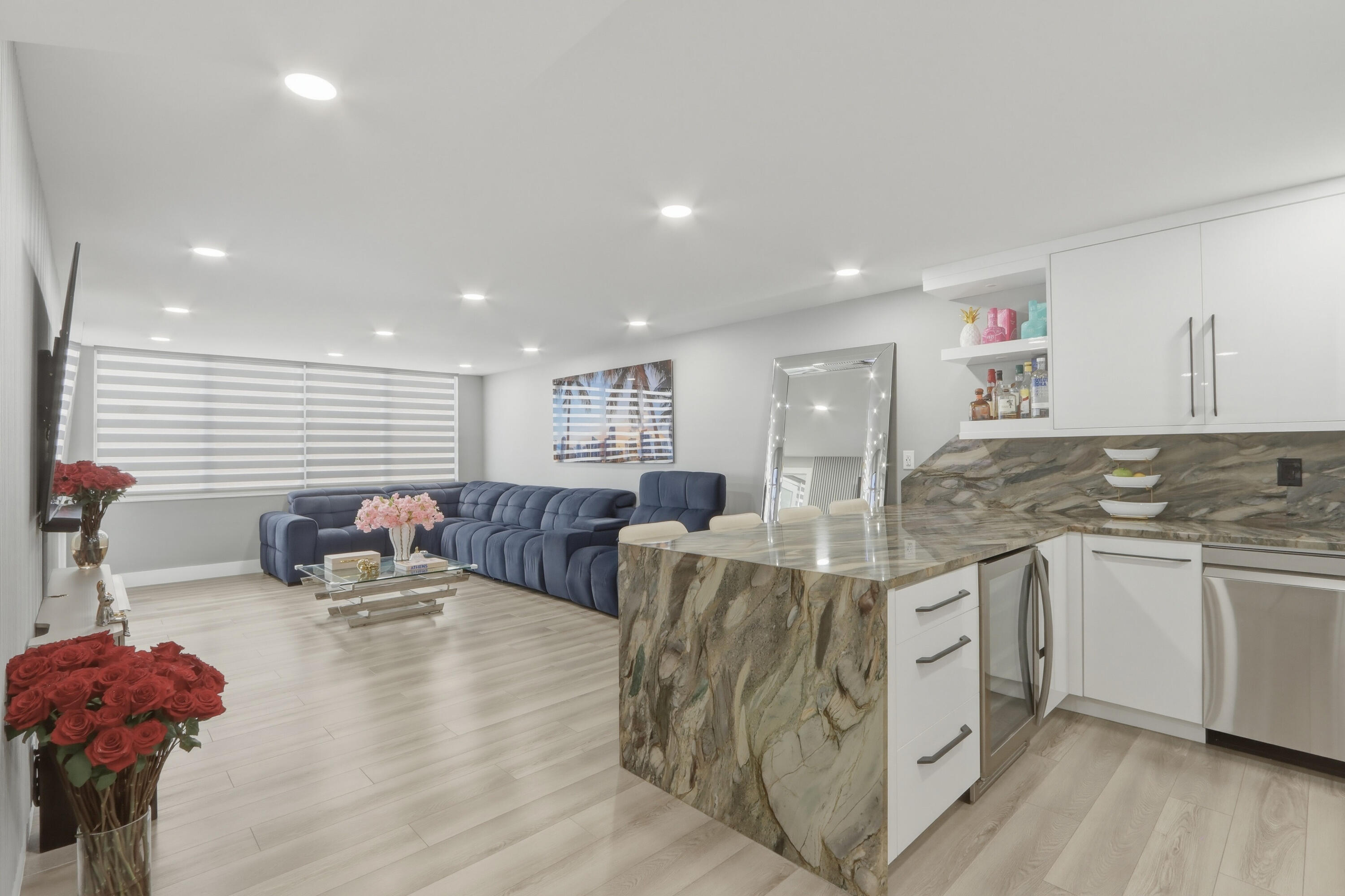 6039 Collins #609 Miami Beach, FL 33140