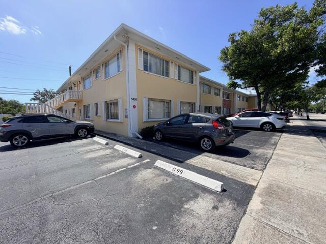 5820 NE 22nd #629 Fort Lauderdale, FL 33308