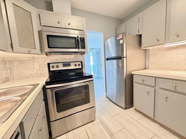 5820 NE 22nd #629 Fort Lauderdale, FL 33308