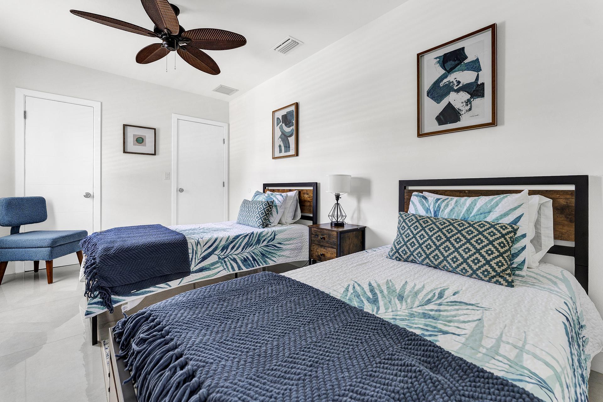 2301 Ridgeway West Palm Beach, FL 33401