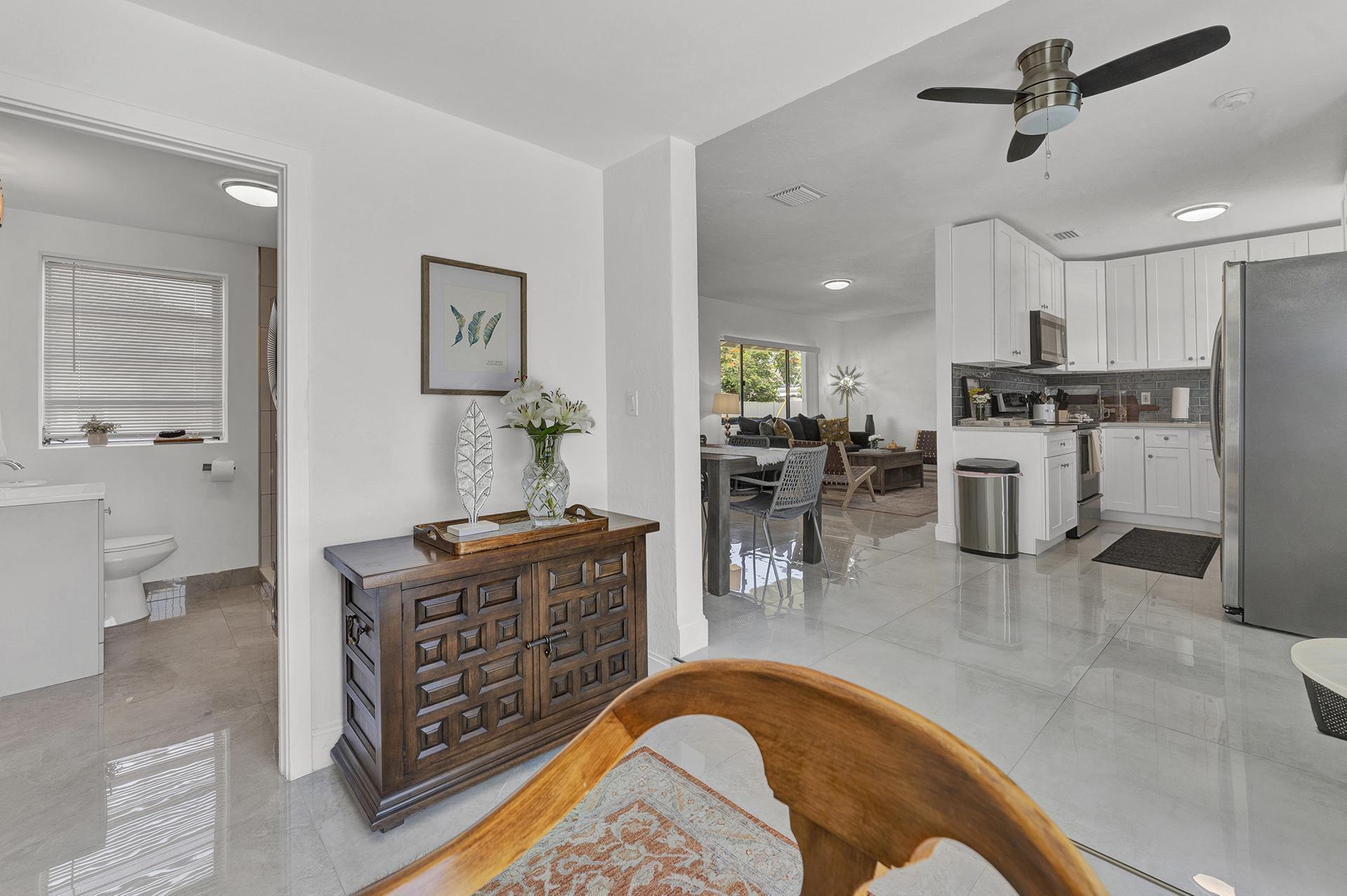 2301 Ridgeway West Palm Beach, FL 33401