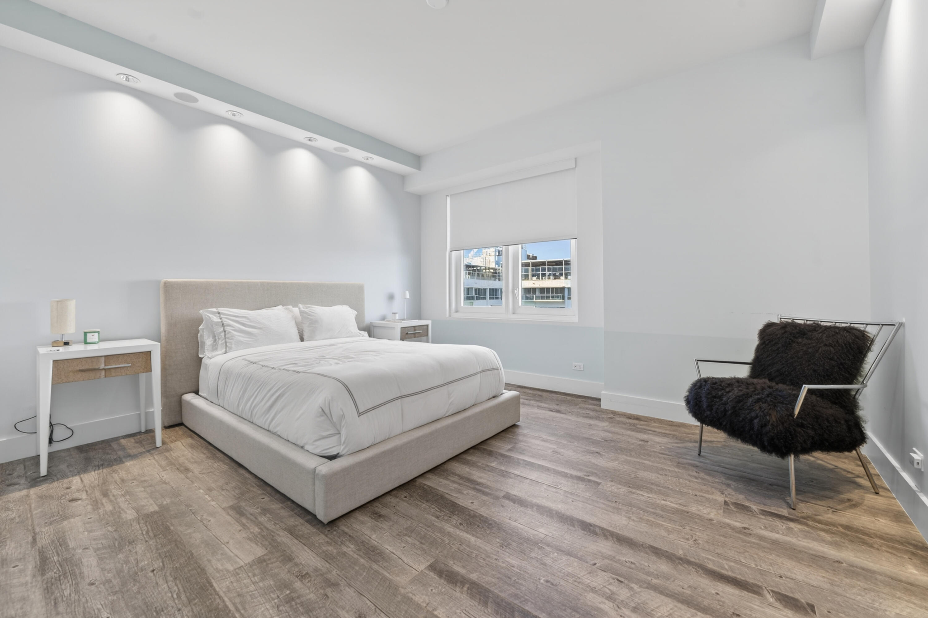 2301 Collins #Ph14 Miami Beach, FL 33139