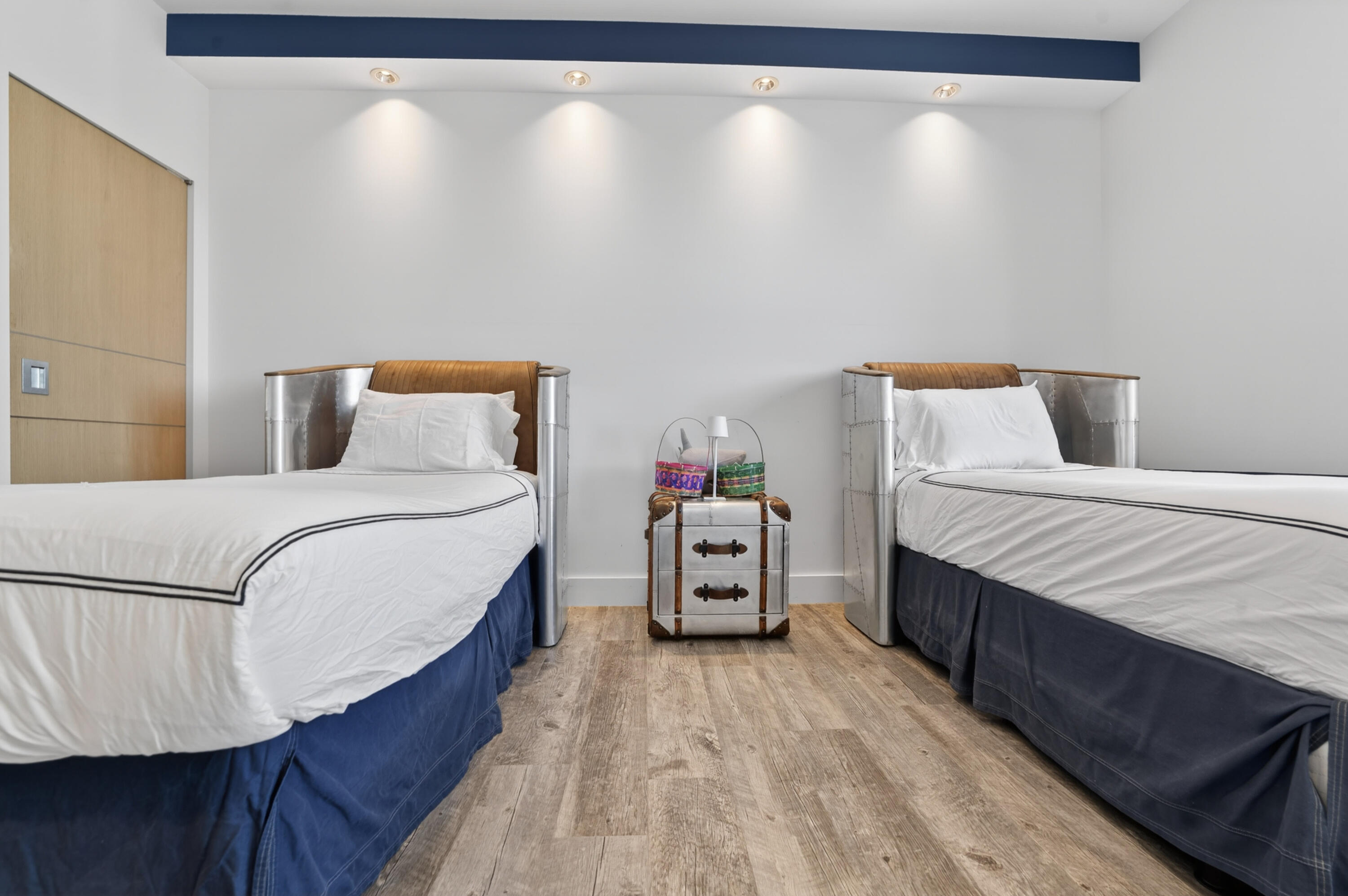 2301 Collins #Ph14 Miami Beach, FL 33139