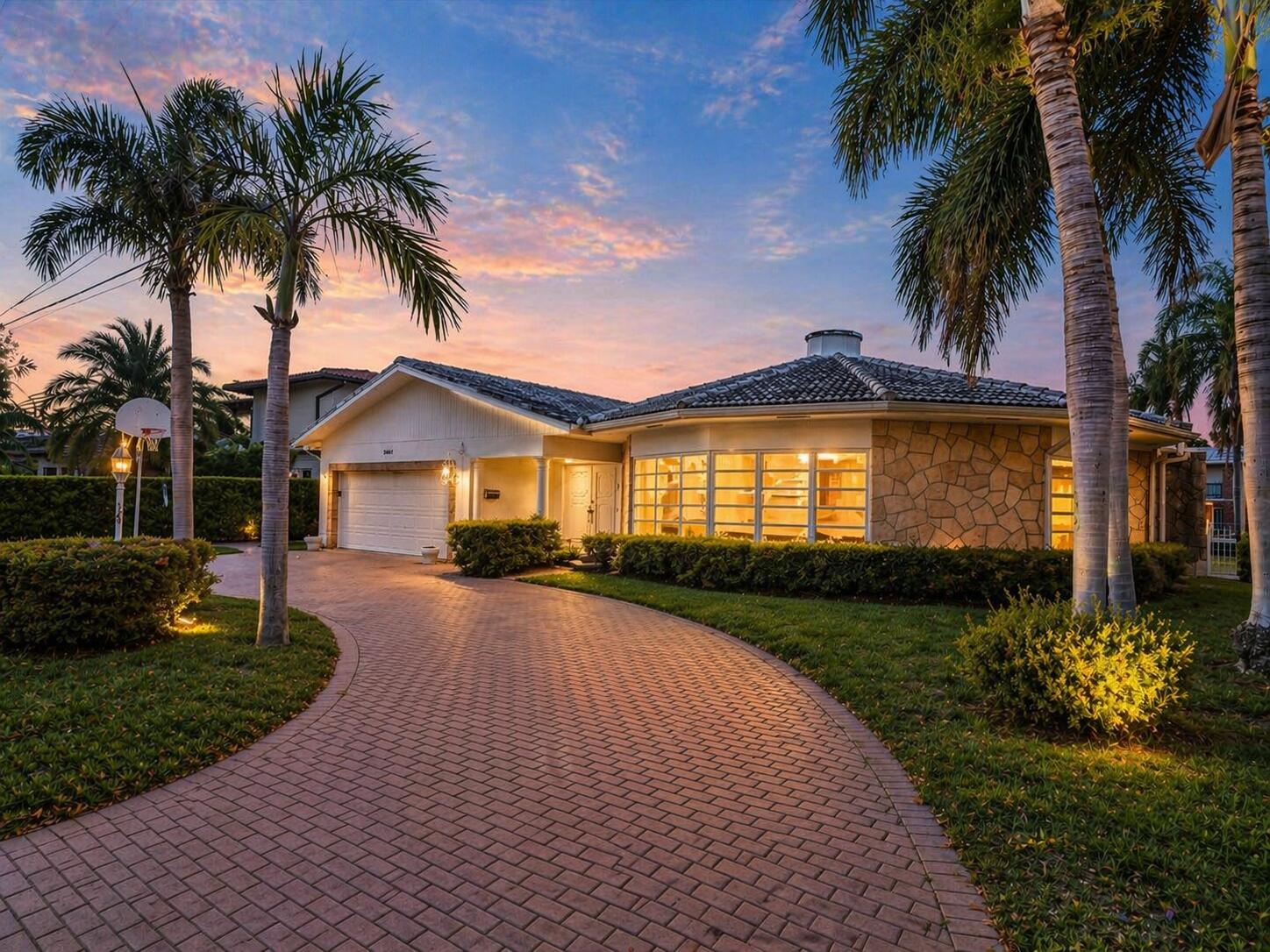 3051 NE 44th Fort Lauderdale, FL 33308