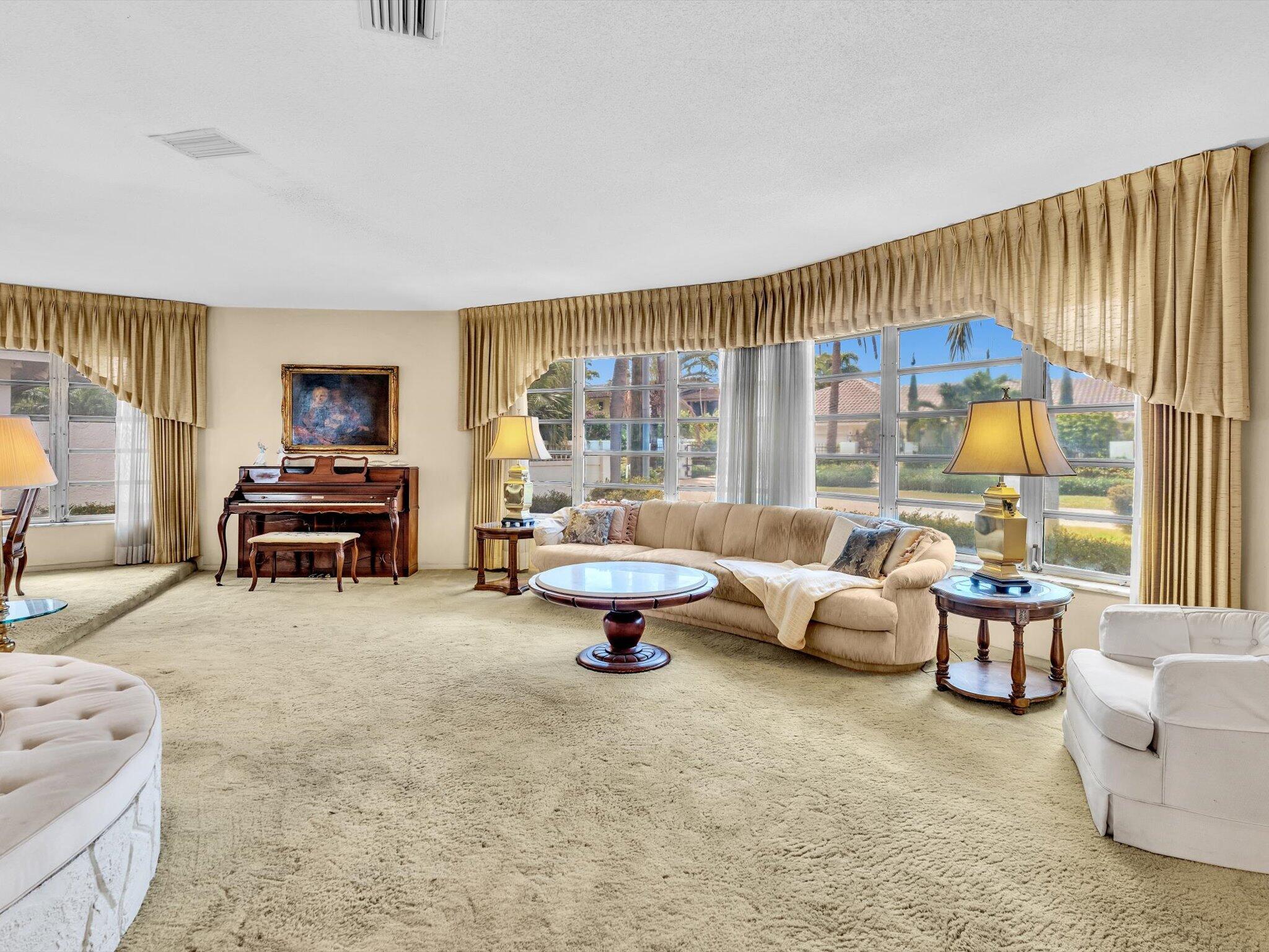 3051 NE 44th Fort Lauderdale, FL 33308