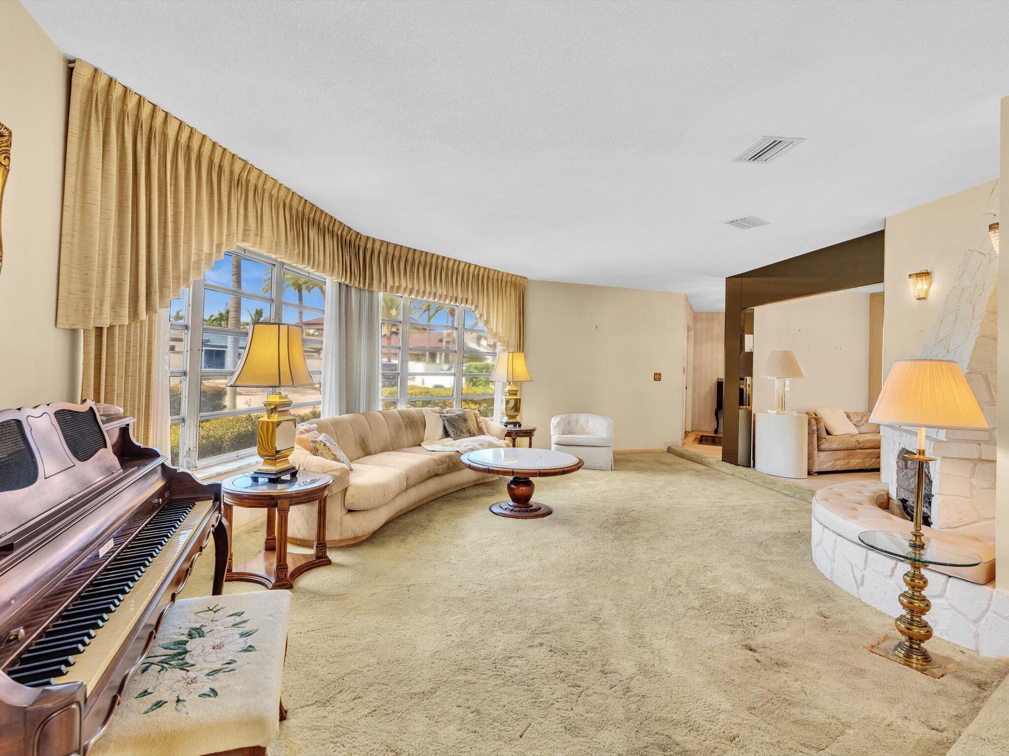 3051 NE 44th Fort Lauderdale, FL 33308