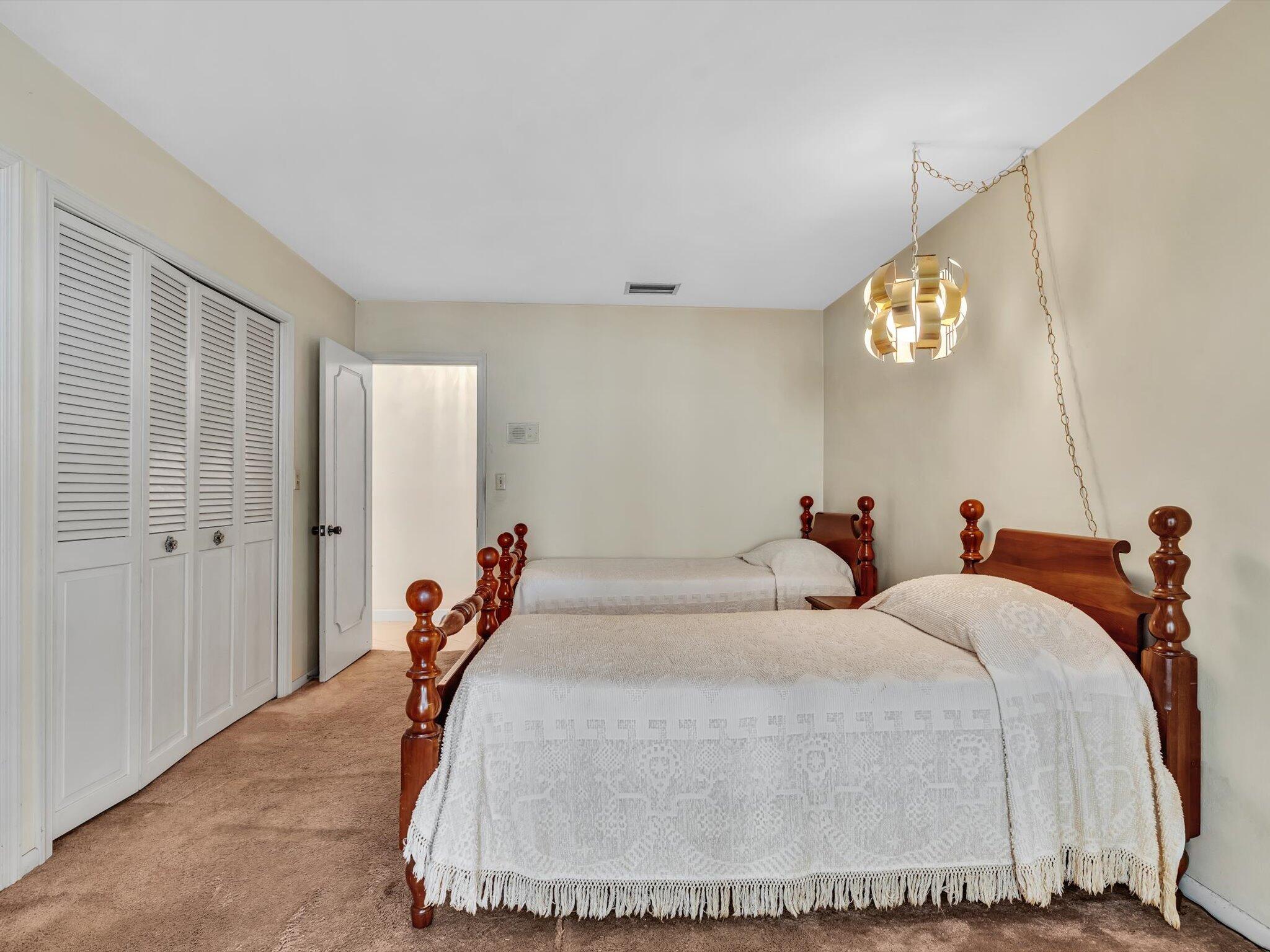 3051 NE 44th Fort Lauderdale, FL 33308