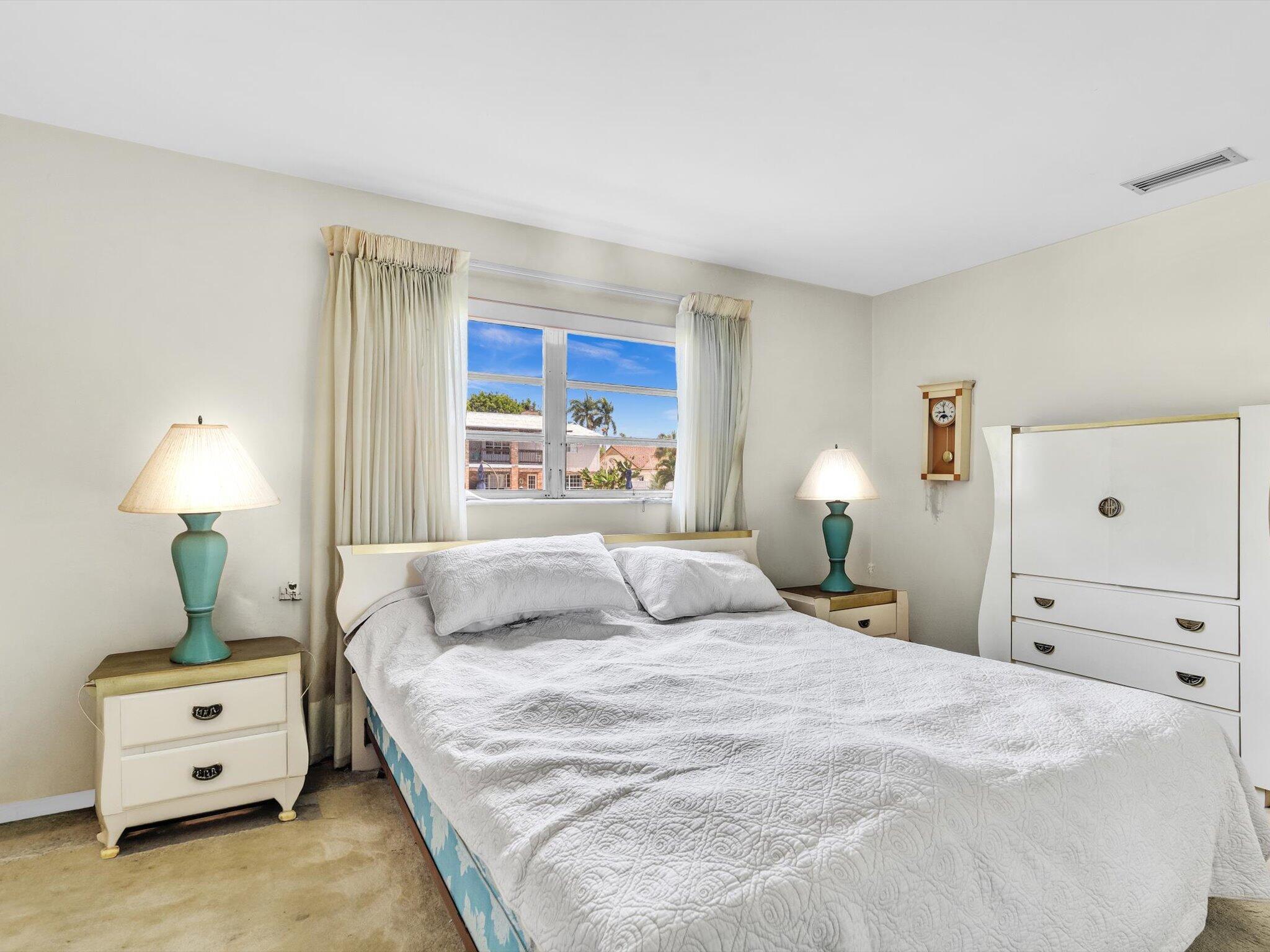 3051 NE 44th Fort Lauderdale, FL 33308