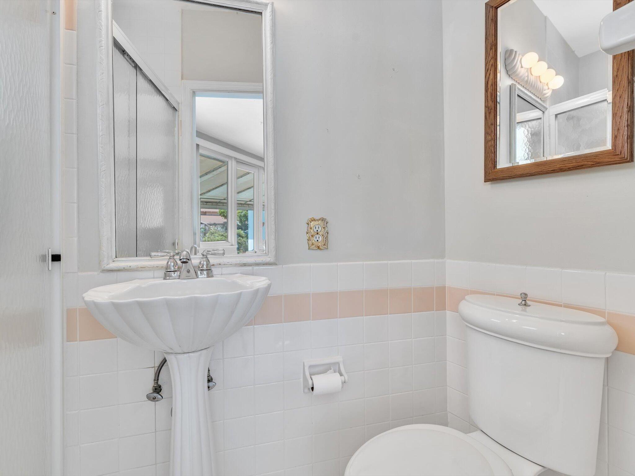 3051 NE 44th Fort Lauderdale, FL 33308