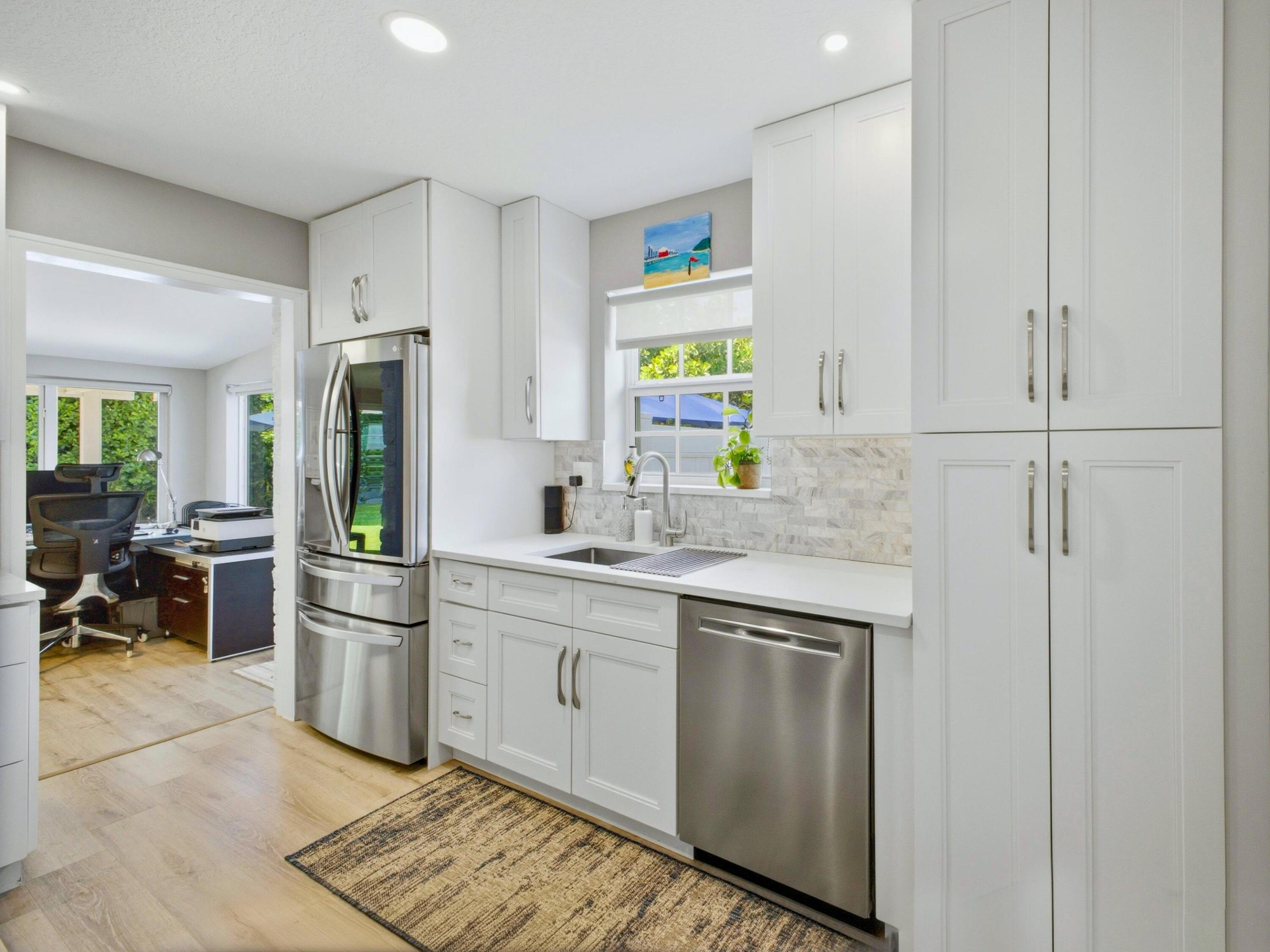 2020 NE 26th Lighthouse Point, FL 33064