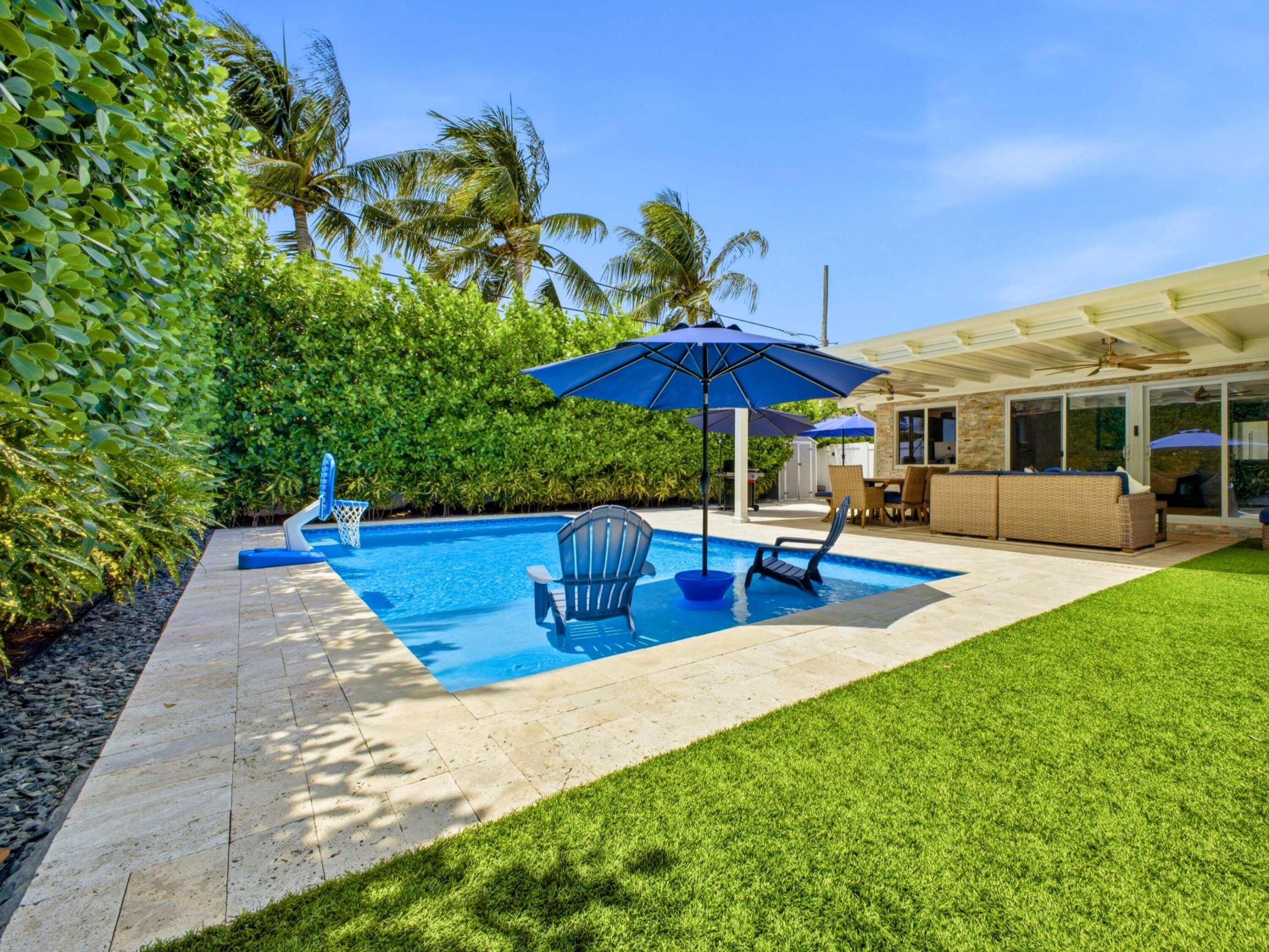 2020 NE 26th Lighthouse Point, FL 33064