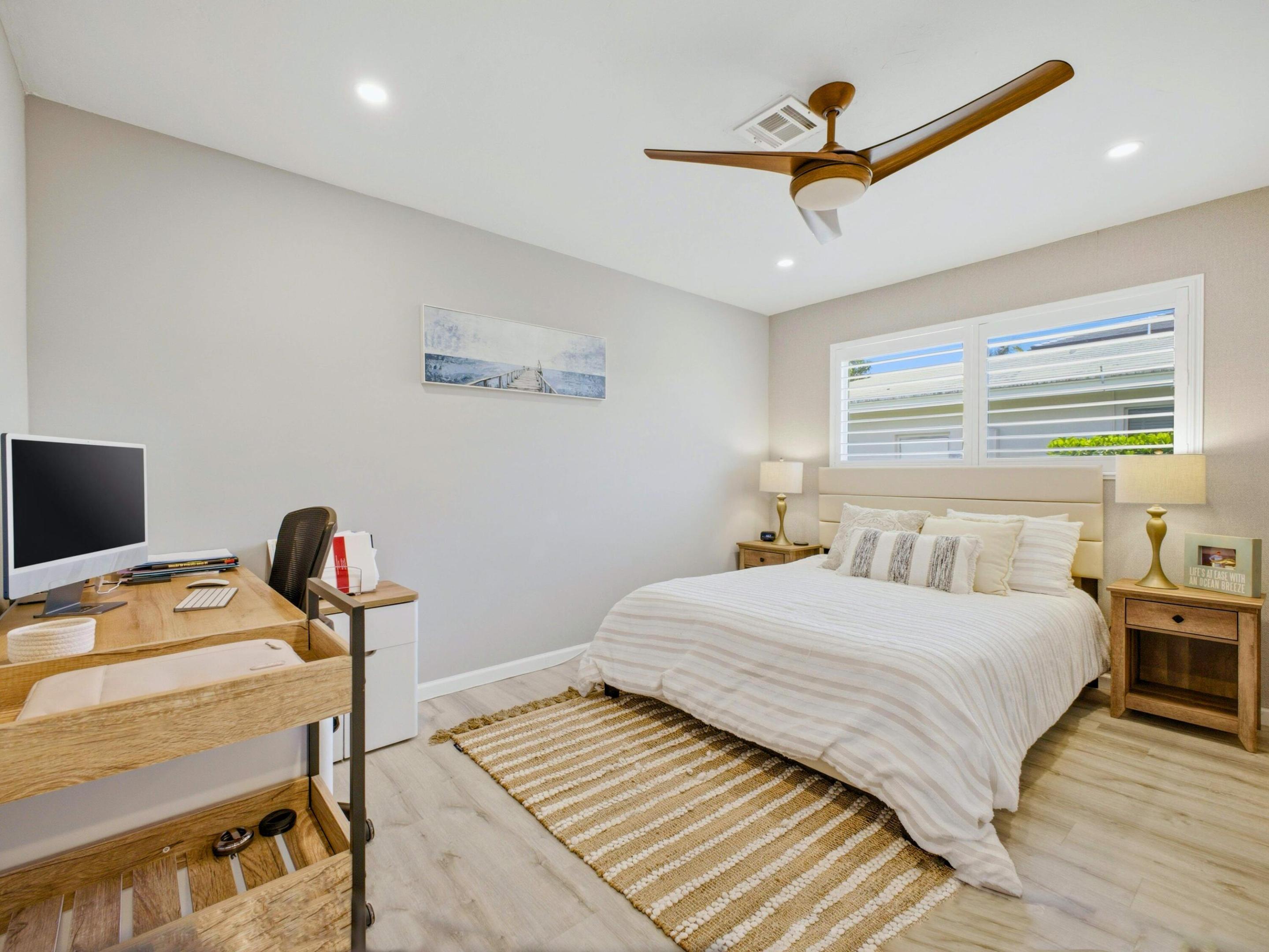 2020 NE 26th Lighthouse Point, FL 33064
