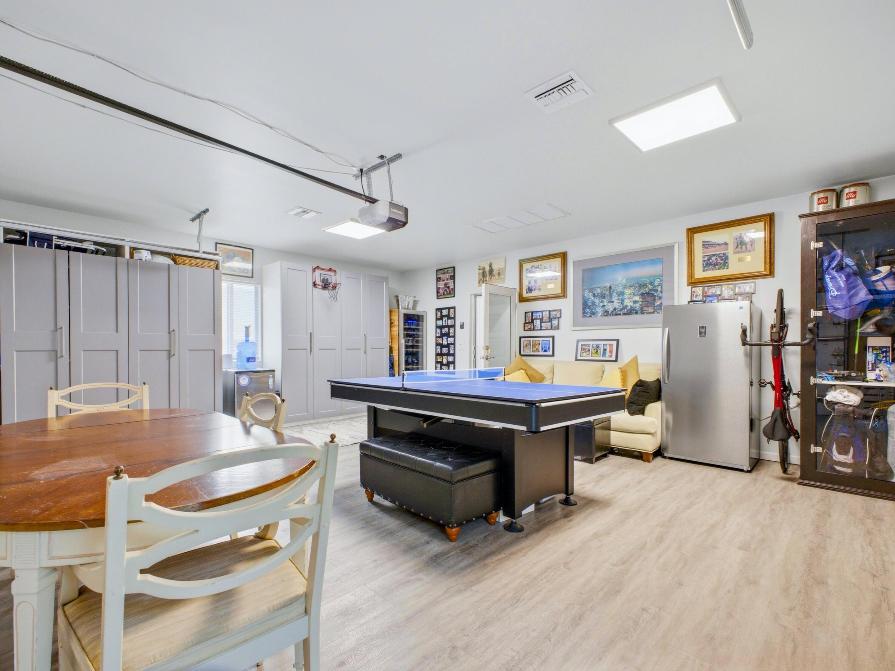 2020 NE 26th Lighthouse Point, FL 33064