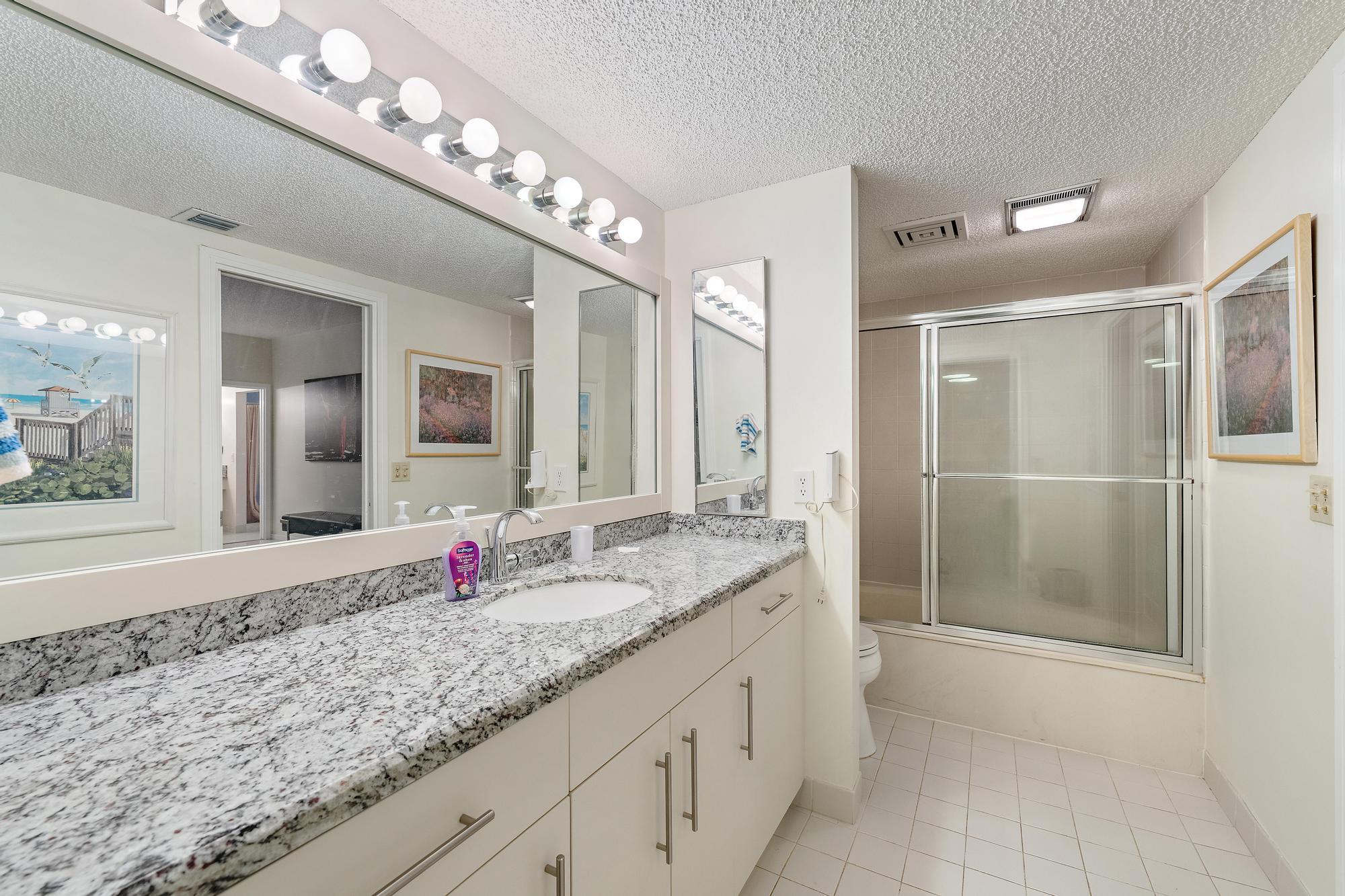 3970 N Ocean #6 Singer Island, FL 33404